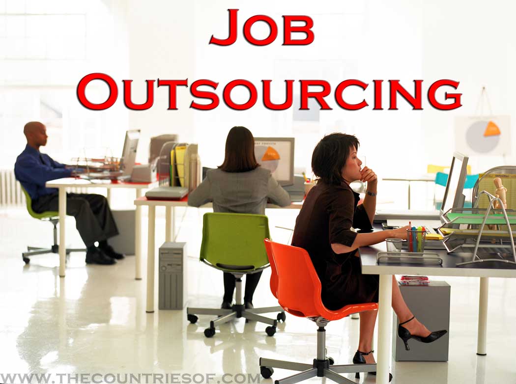 Offshore Outsourcing Hd Wallpaper - Workers In An Office - HD Wallpaper 