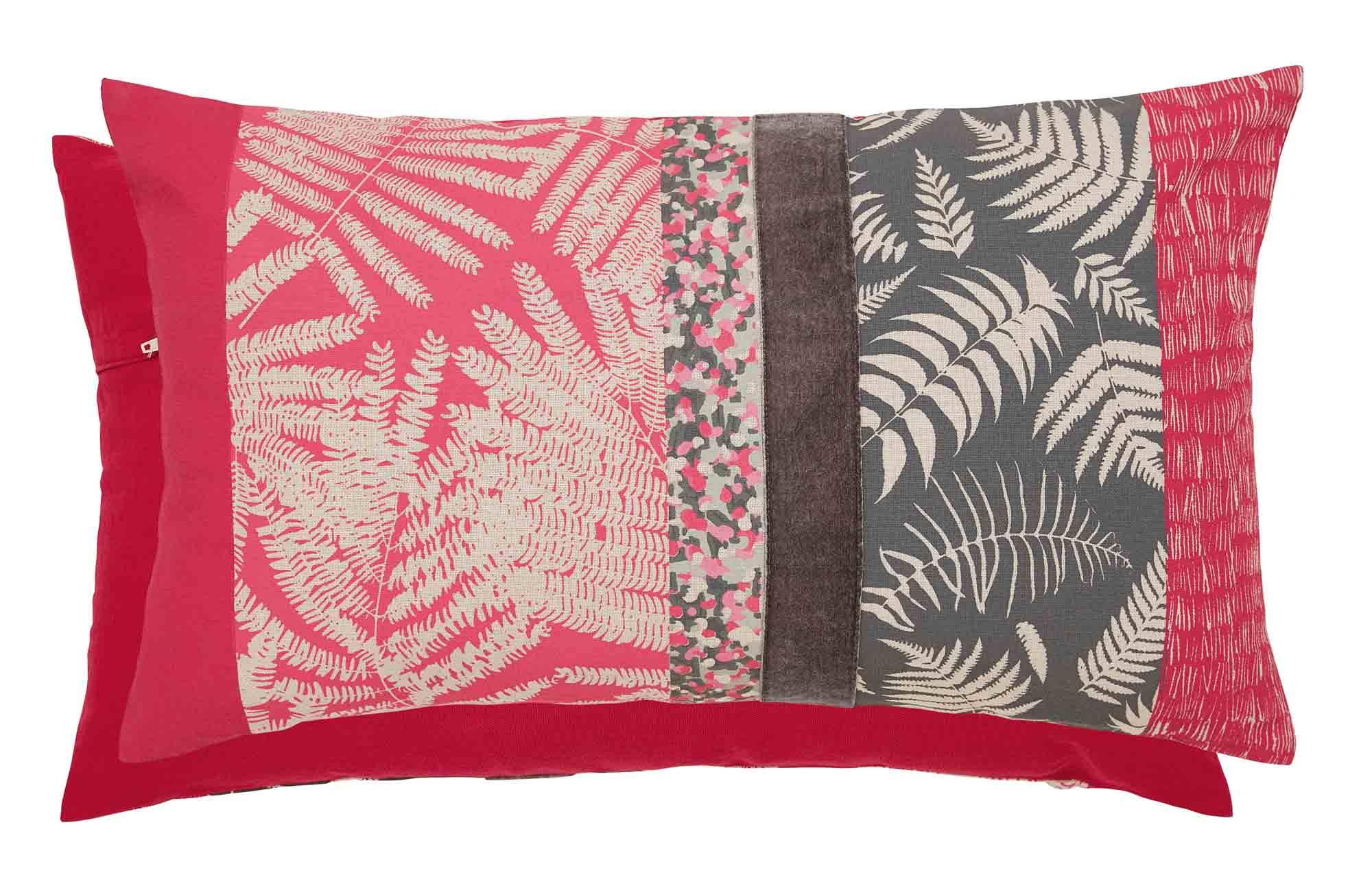 Clarissa Hulse Espinillo Hot Pink Cushion - HD Wallpaper 