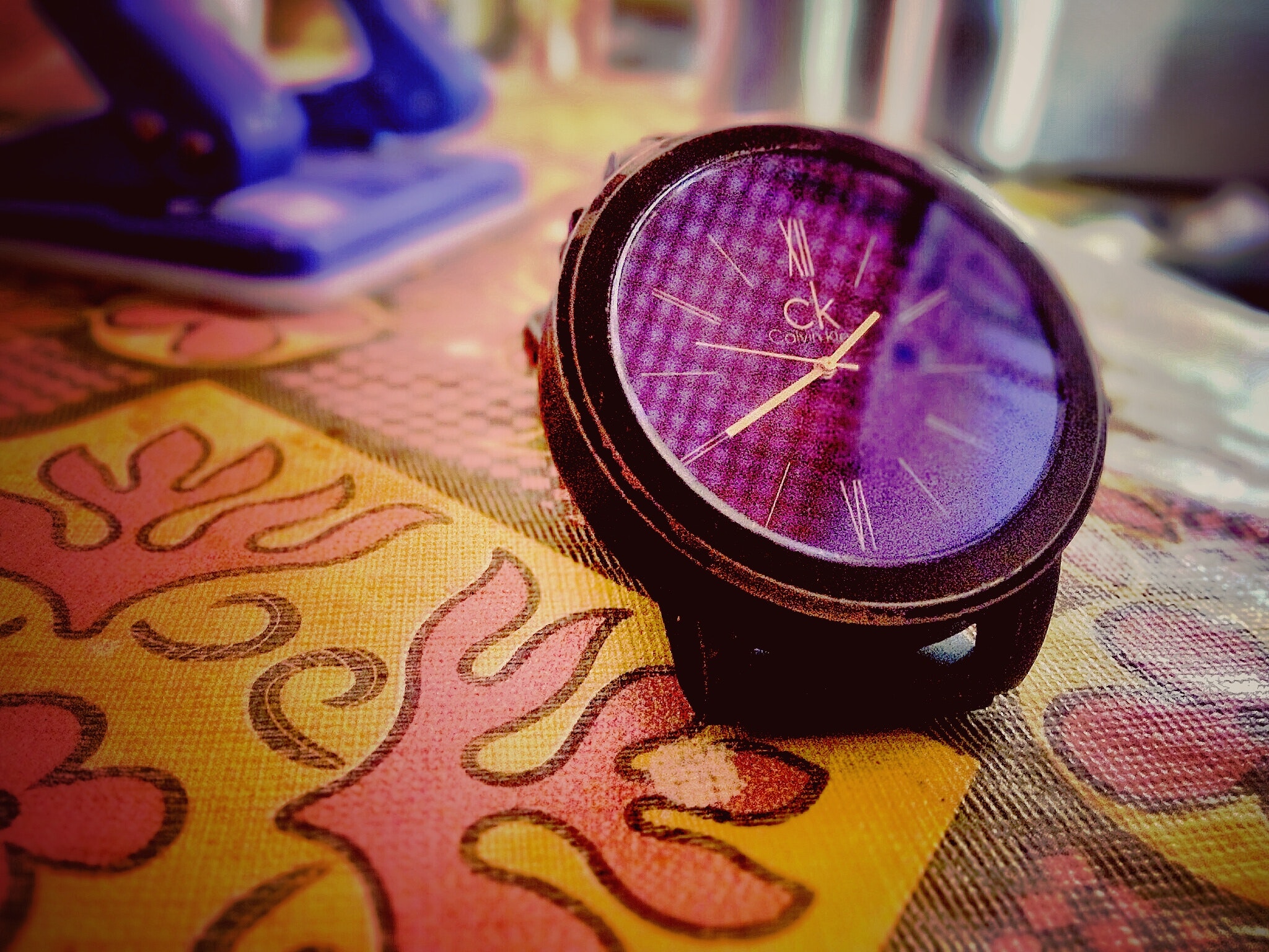 Mirror - HD Wallpaper 