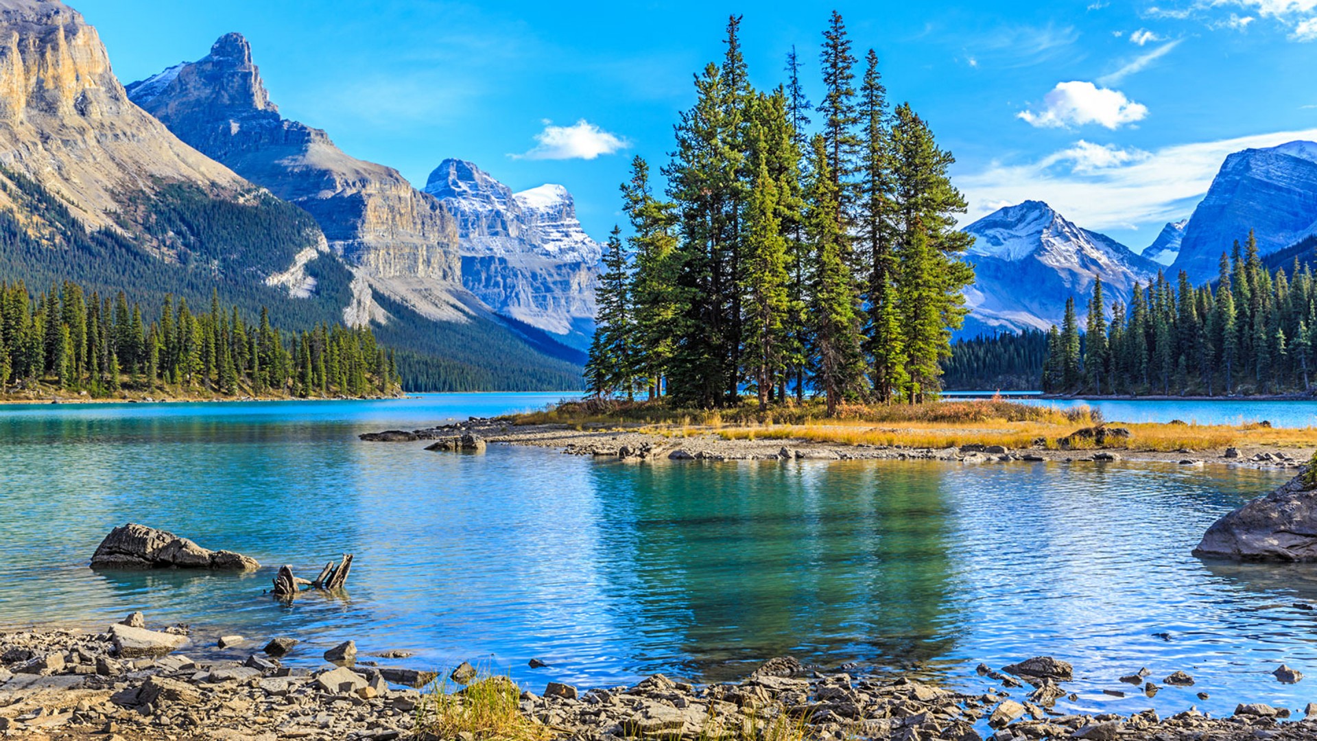 Canadian Rockies - HD Wallpaper 