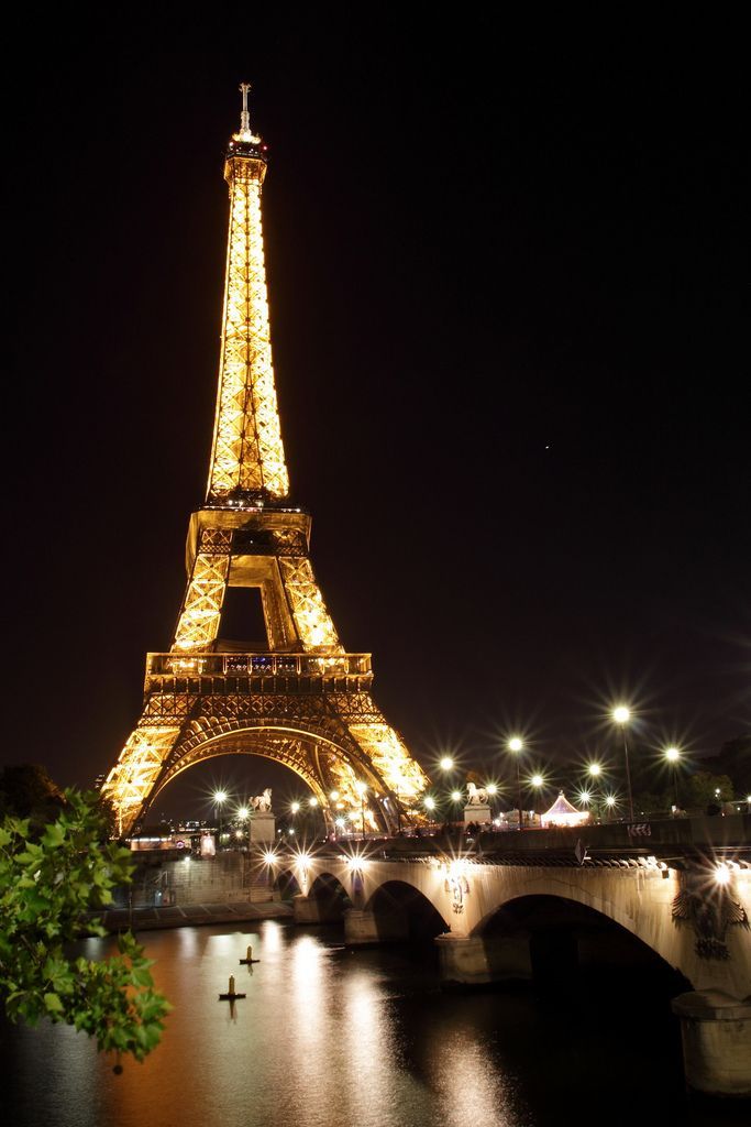 Paris Eiffel Tower - HD Wallpaper 