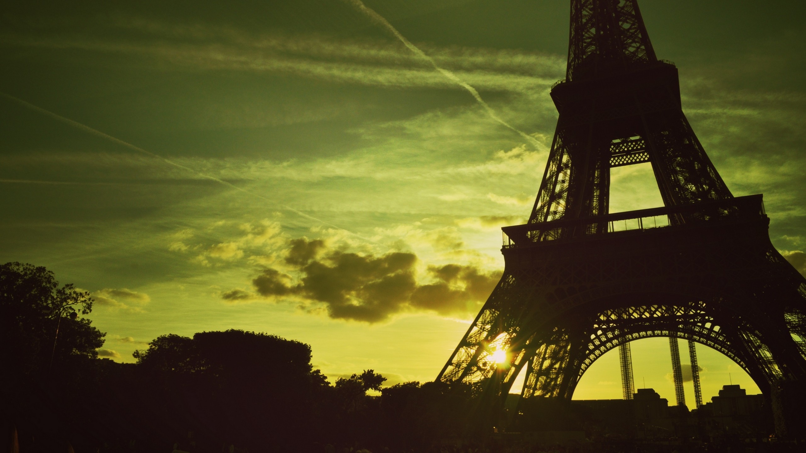 Eiffel Tower - HD Wallpaper 