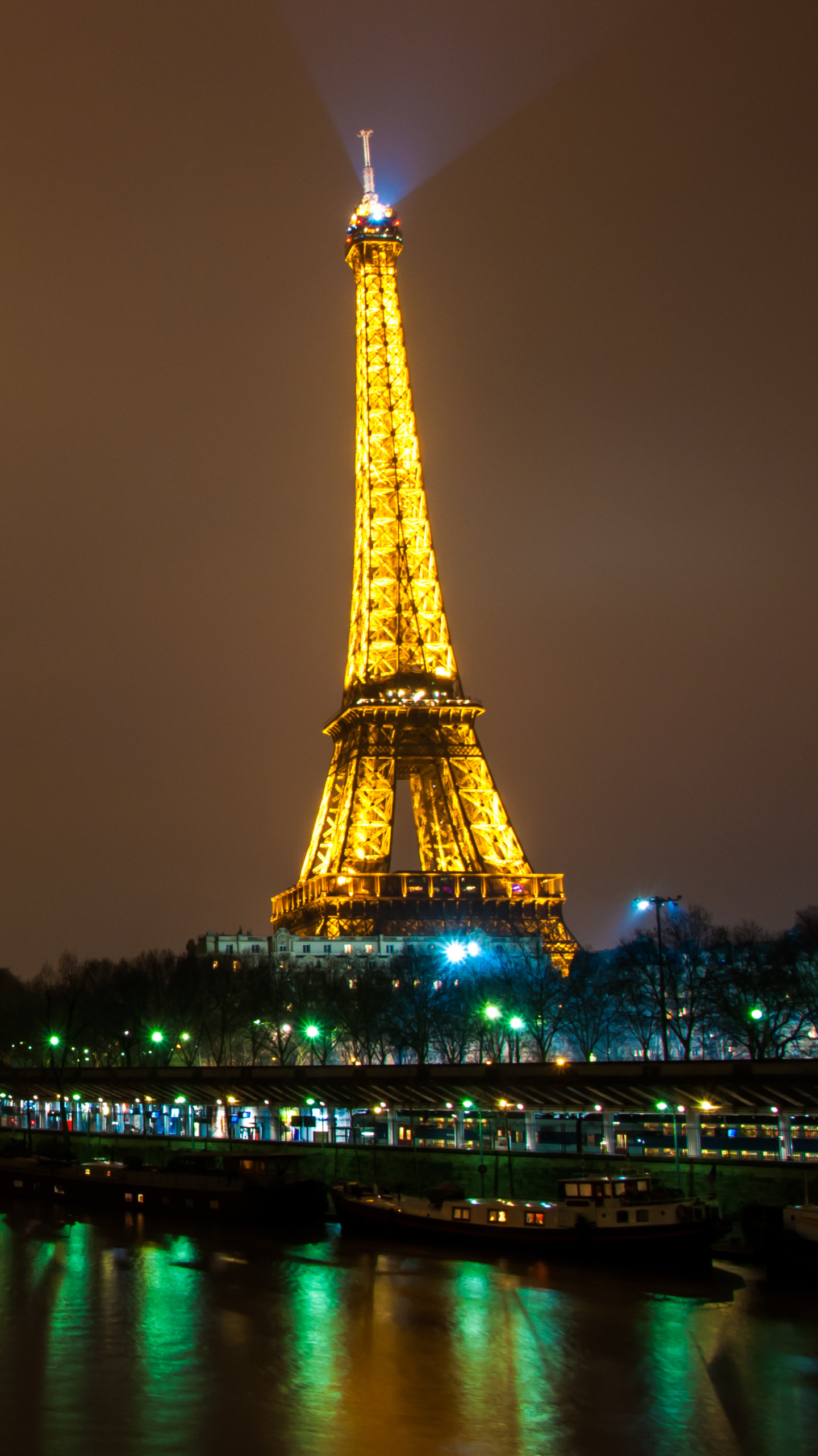 Wallpaper 645271 
 Data-src /w/full/a/1/f/208152 - Eiffel Tower - HD Wallpaper 