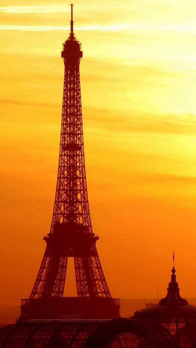 Sized Wallpaper Of Eiffel Tower - HD Wallpaper 