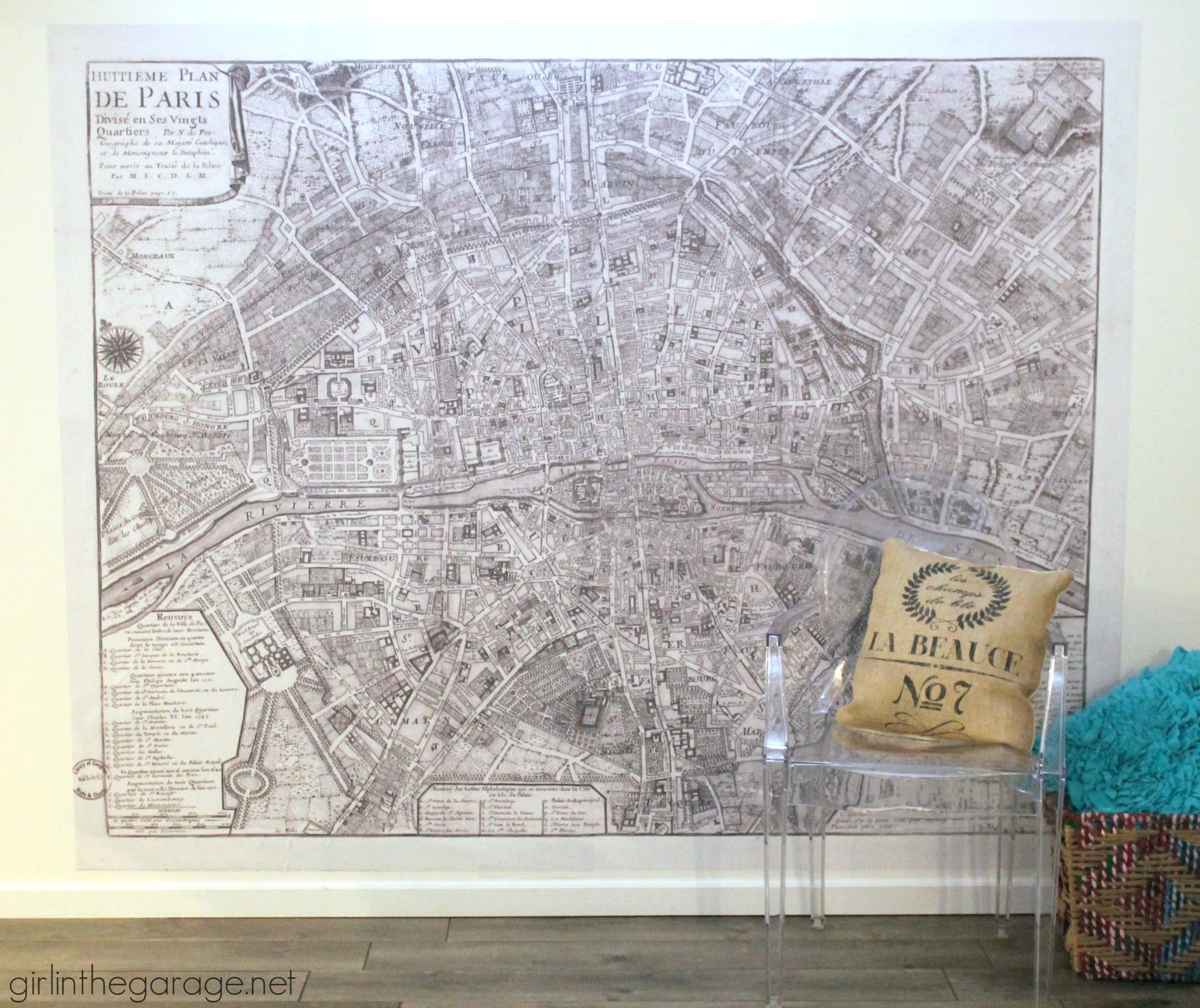 How To Make A Statement Wall With Removable Wallpaper - Antique Map Plan Paris - HD Wallpaper 