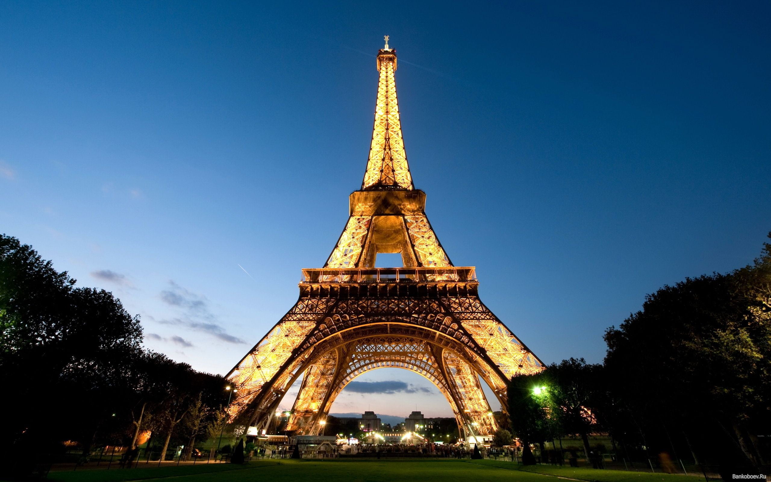 Eiffel Tower - HD Wallpaper 