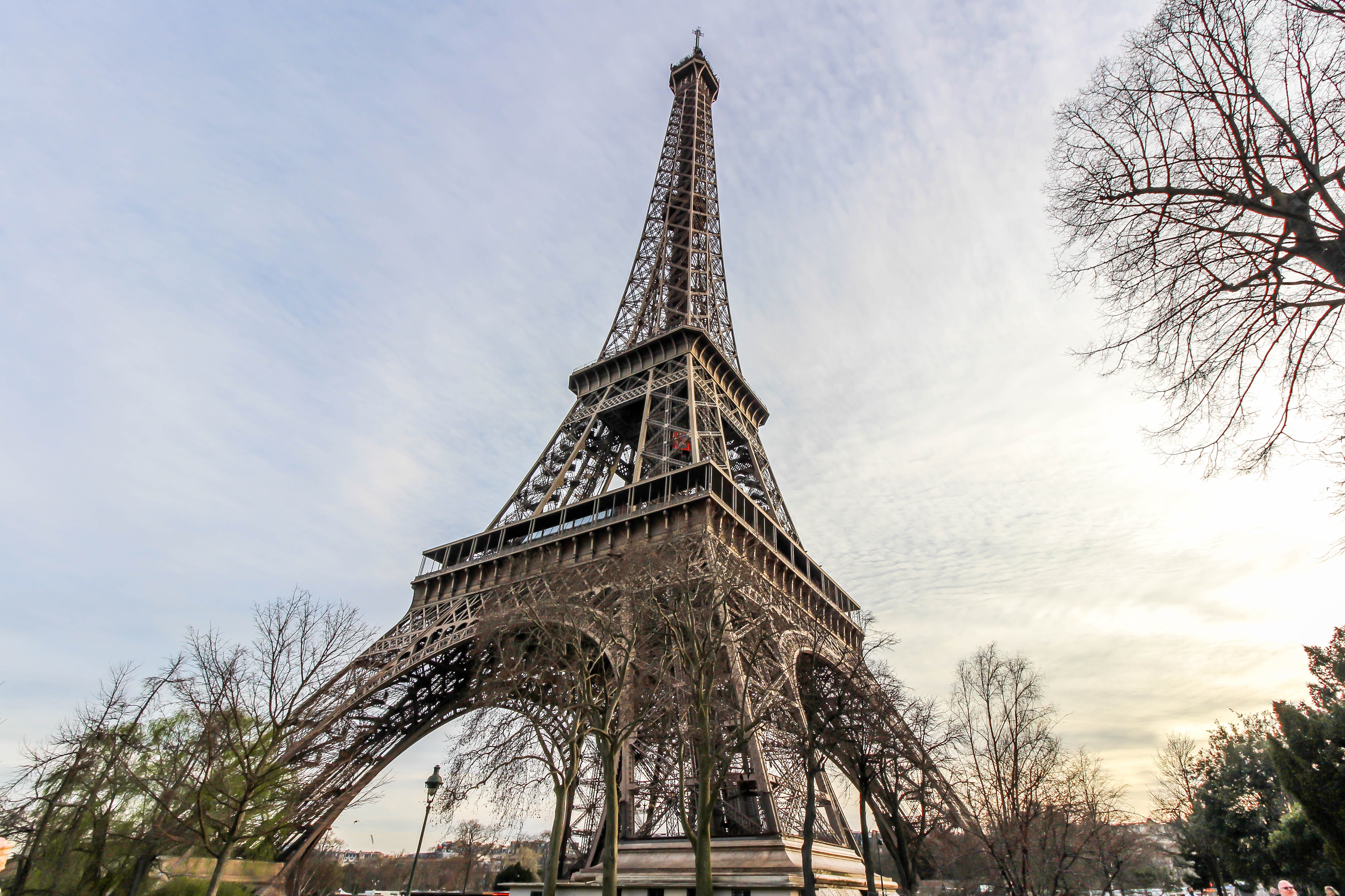 Eiffel Tower - HD Wallpaper 