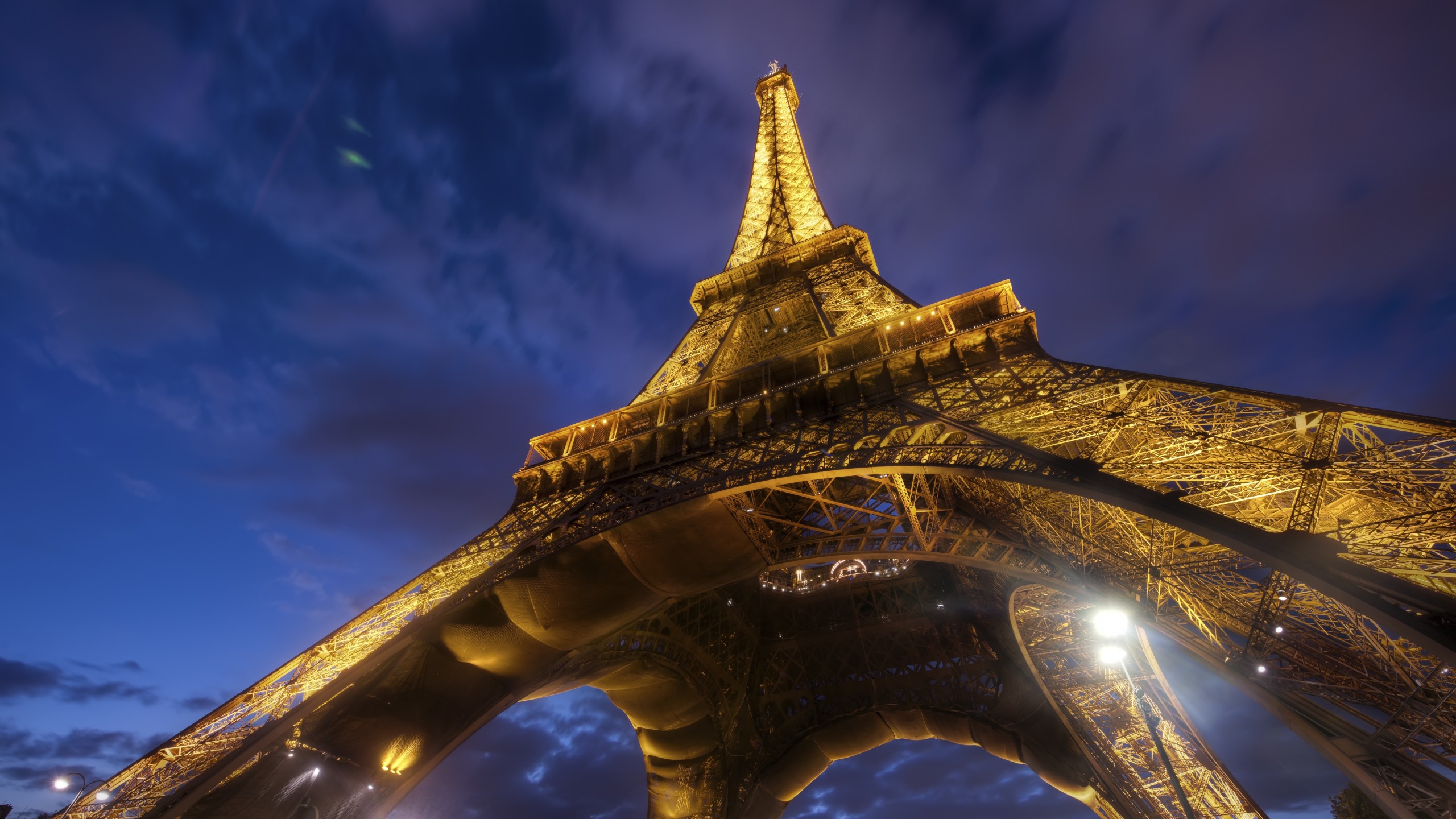 Eiffel Tower - HD Wallpaper 