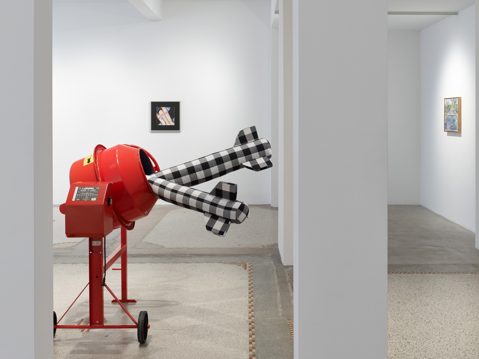 Floor - HD Wallpaper 