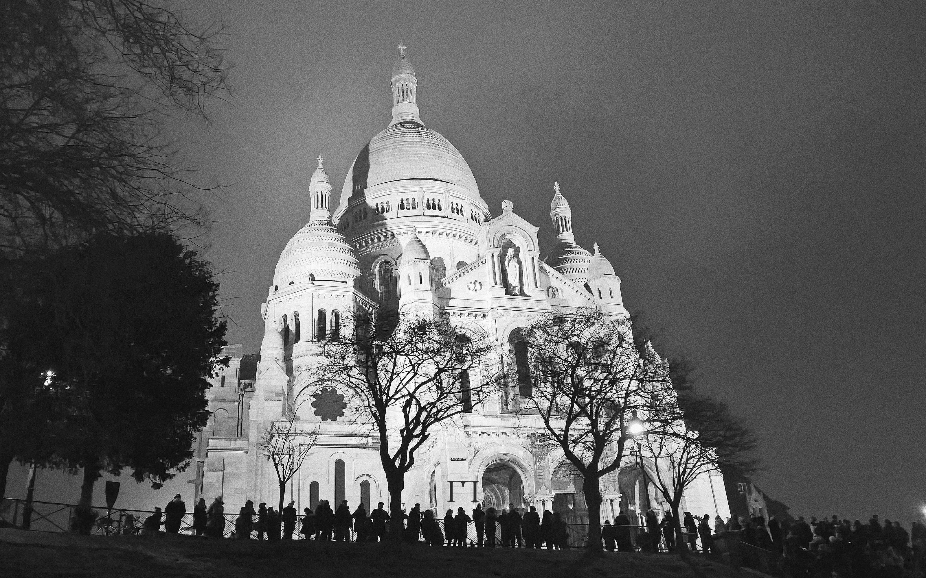 Basilique Du Sacré-cœur - HD Wallpaper 