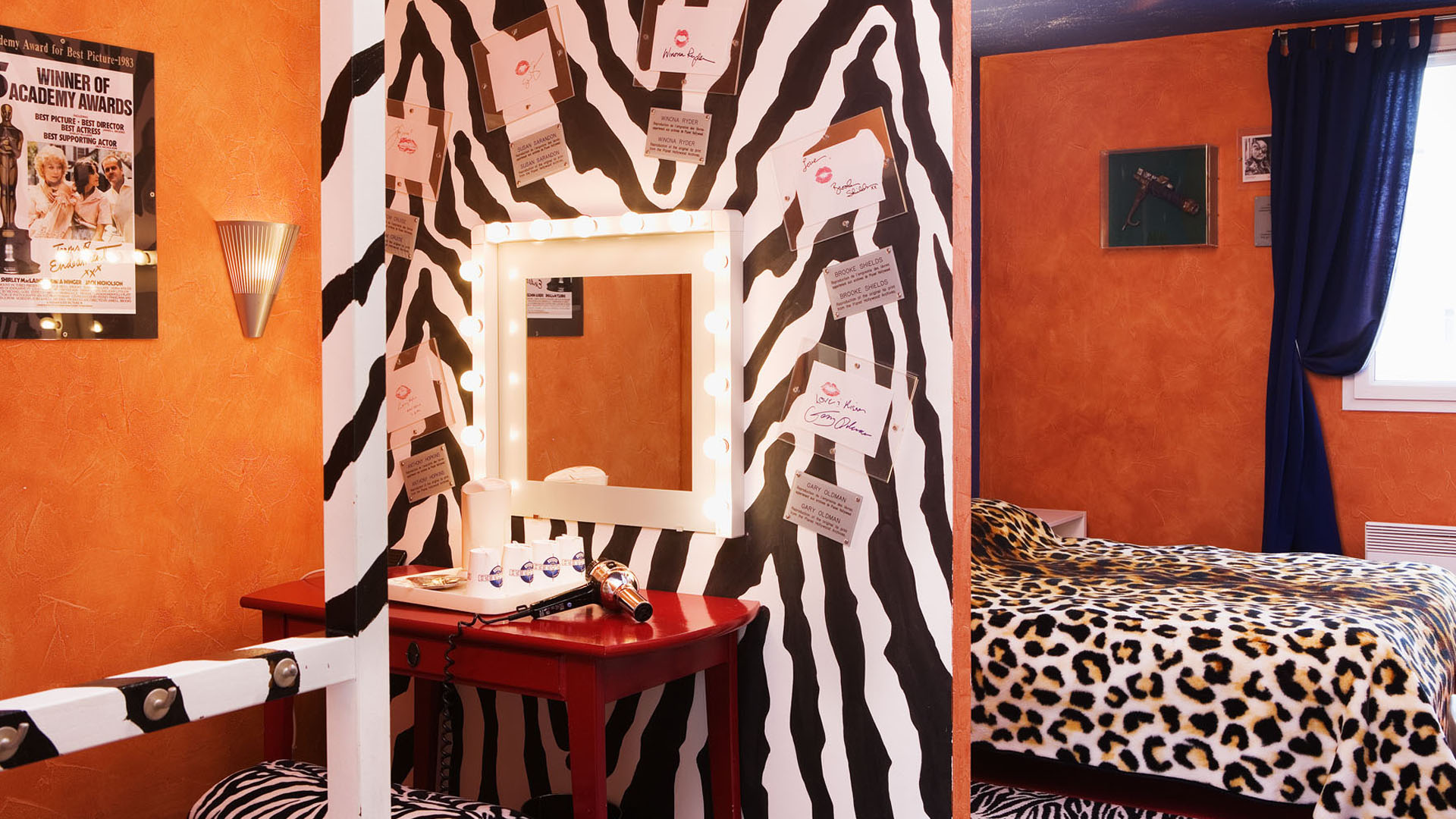 Our Three Original Suites - Dining Room - HD Wallpaper 