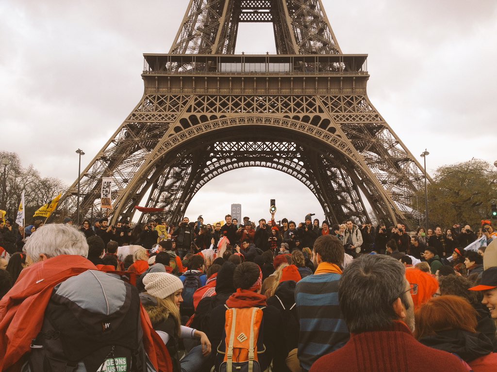 Eiffel Tower - HD Wallpaper 