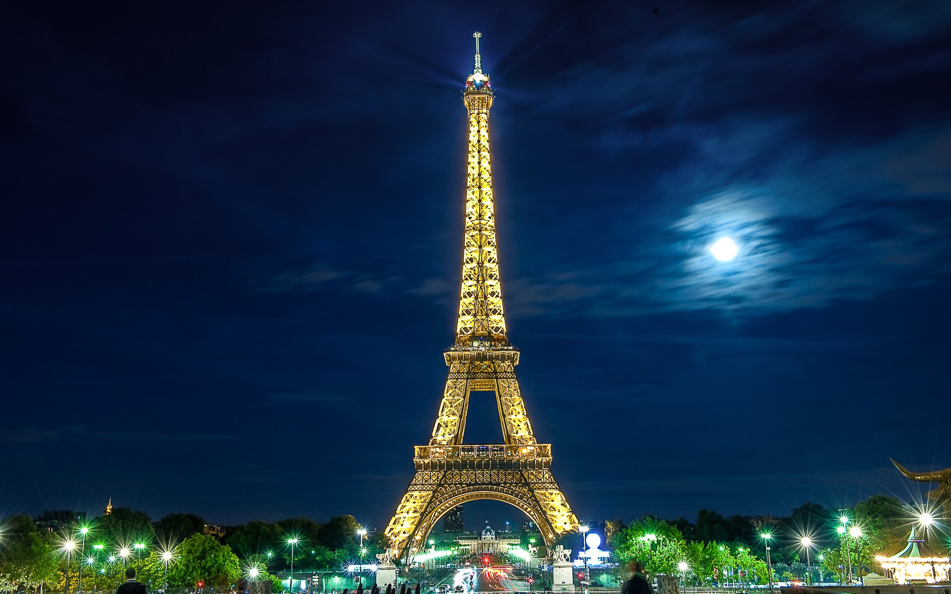 Eiffel Tower - HD Wallpaper 