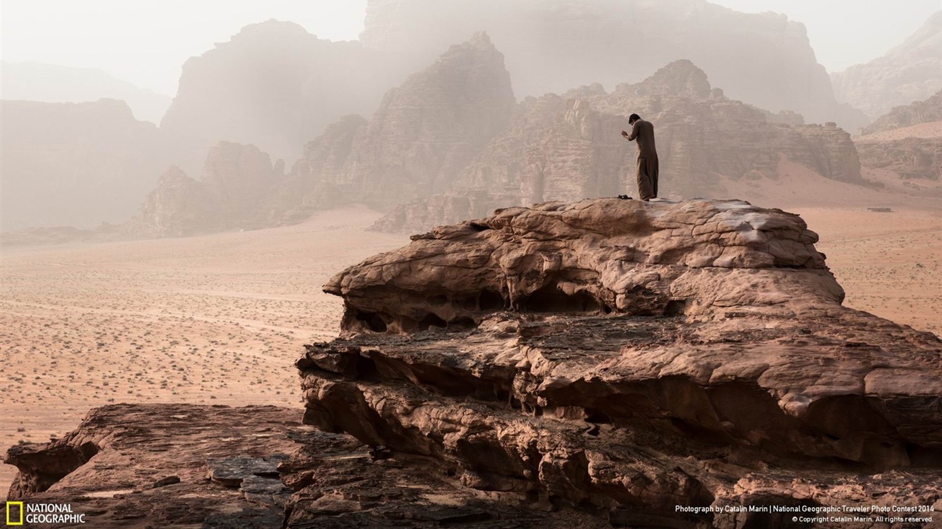 Bedouin In Wadi Rum-national Geographic Wallpaper2014 - Outcrop - HD Wallpaper 