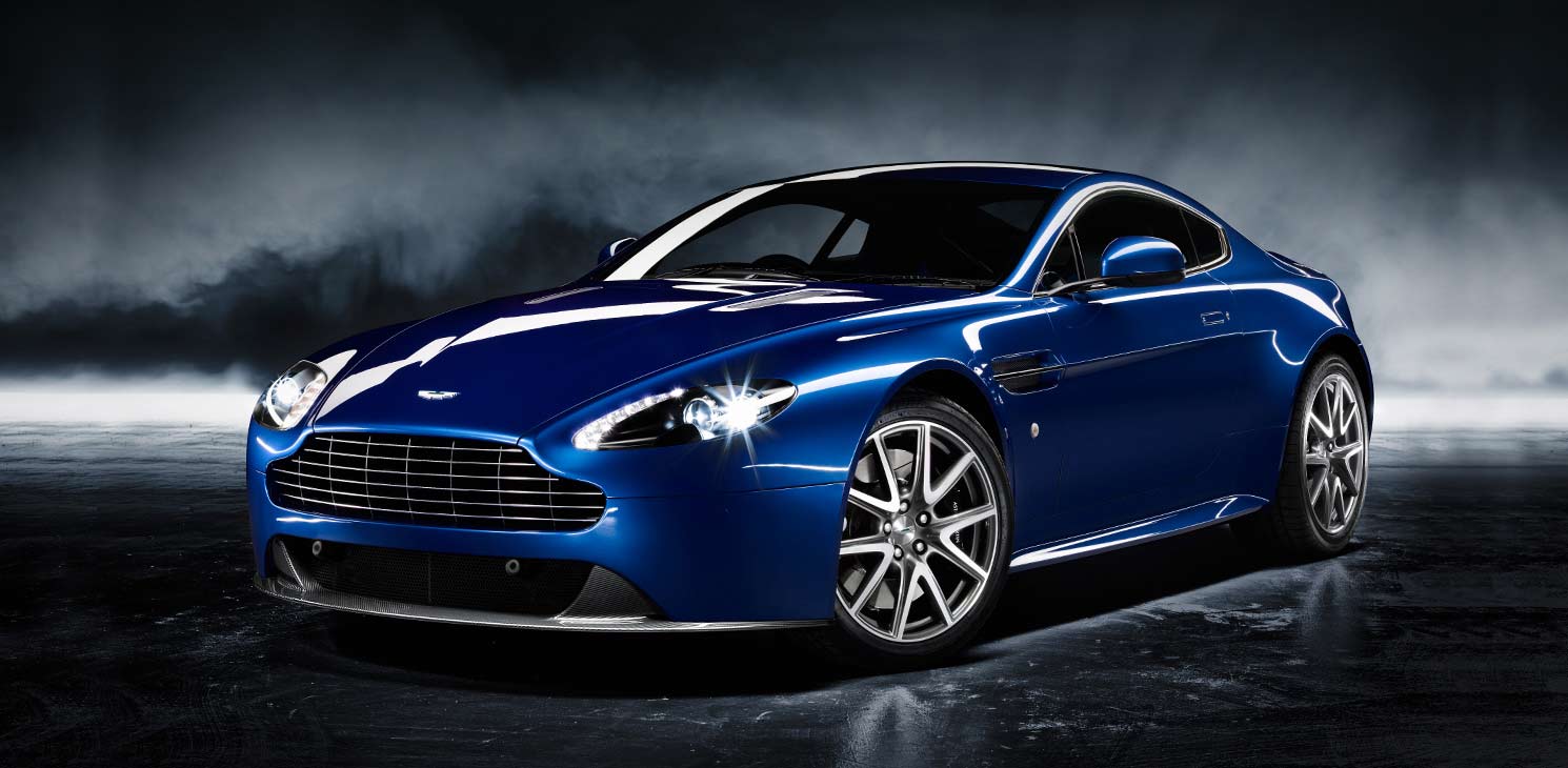 Aston Martin - HD Wallpaper 
