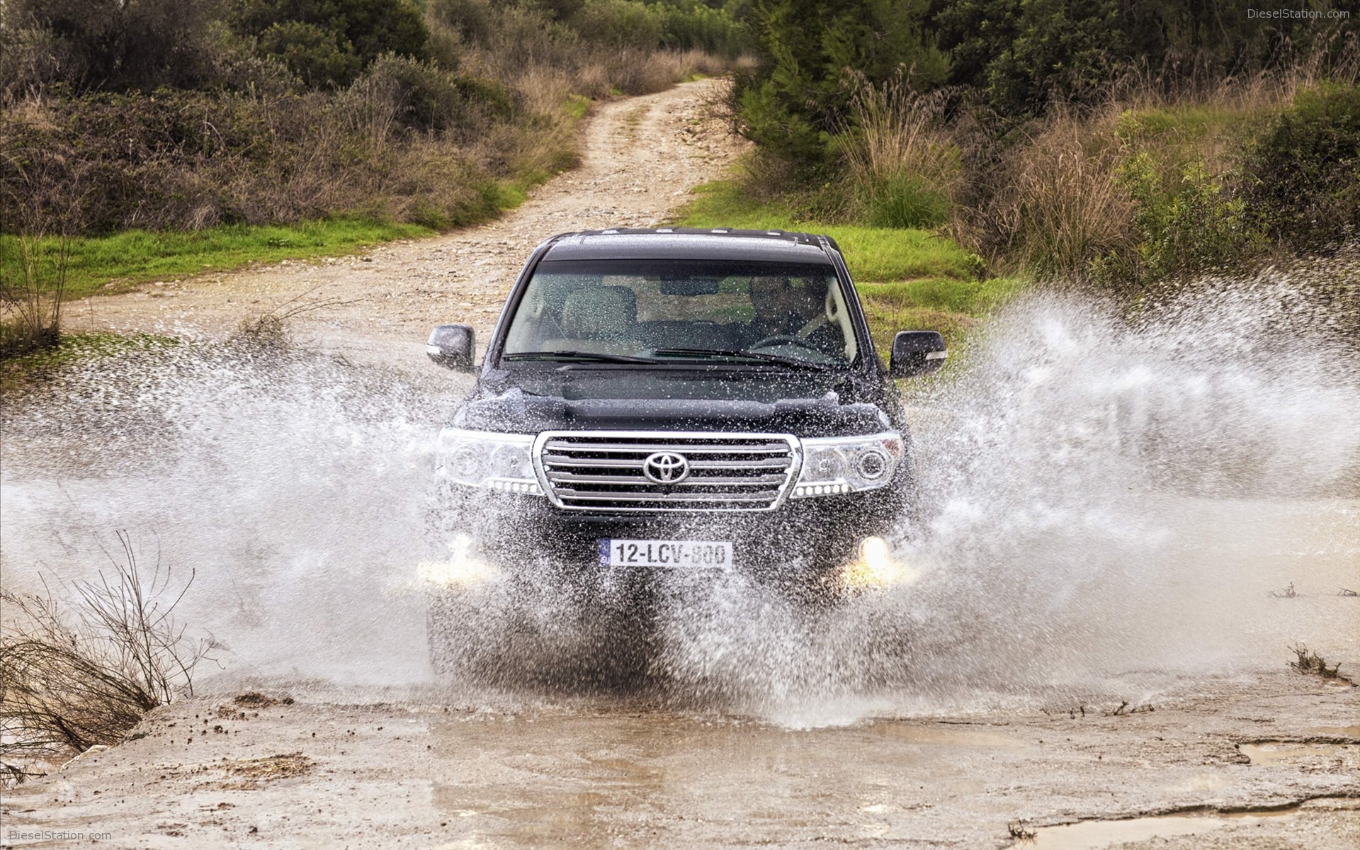 Toyota Land Cruiser V8 Land Cruiser Car 19x10 Wallpaper Teahub Io