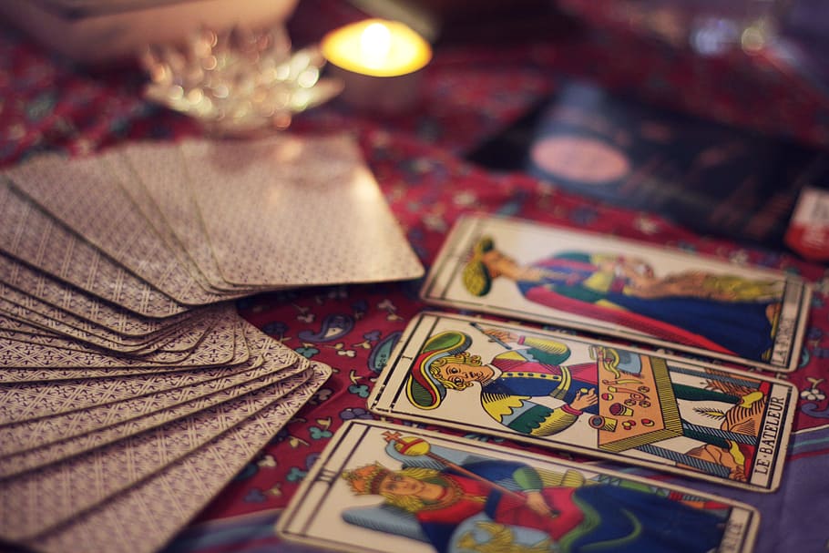 Tarot Cards On Red Floral Textile, Fortune, Symbol, - Tarot Reading - HD Wallpaper 