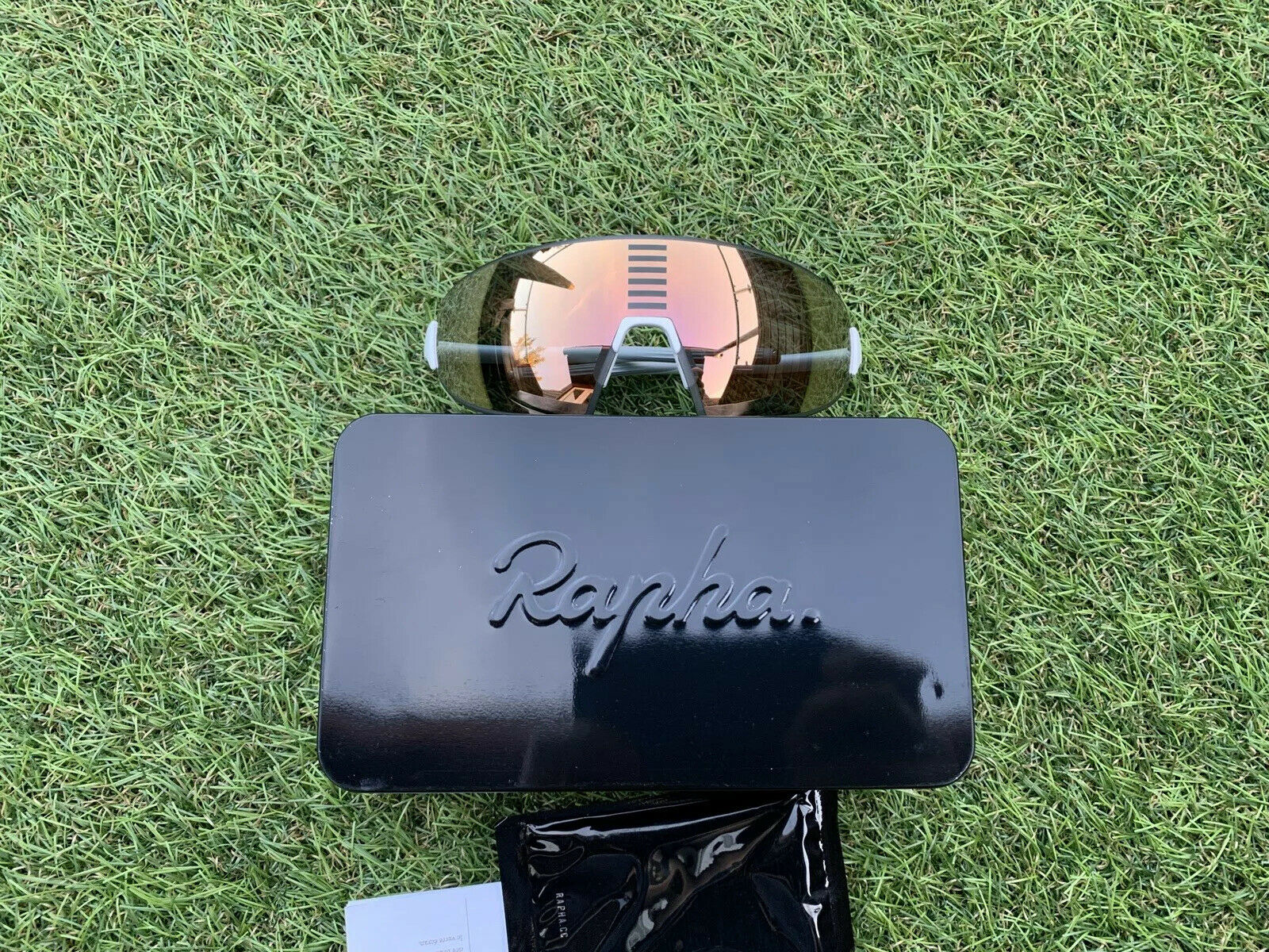 Grass - HD Wallpaper 