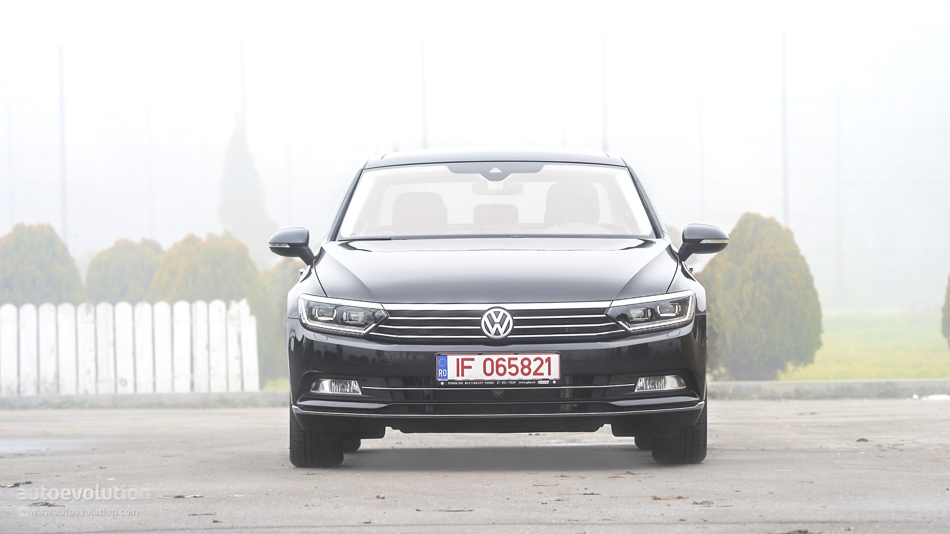 Volkswagen Passat 2015 Front - HD Wallpaper 