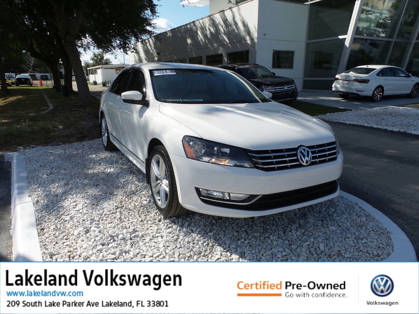 Volkswagen Passat - HD Wallpaper 