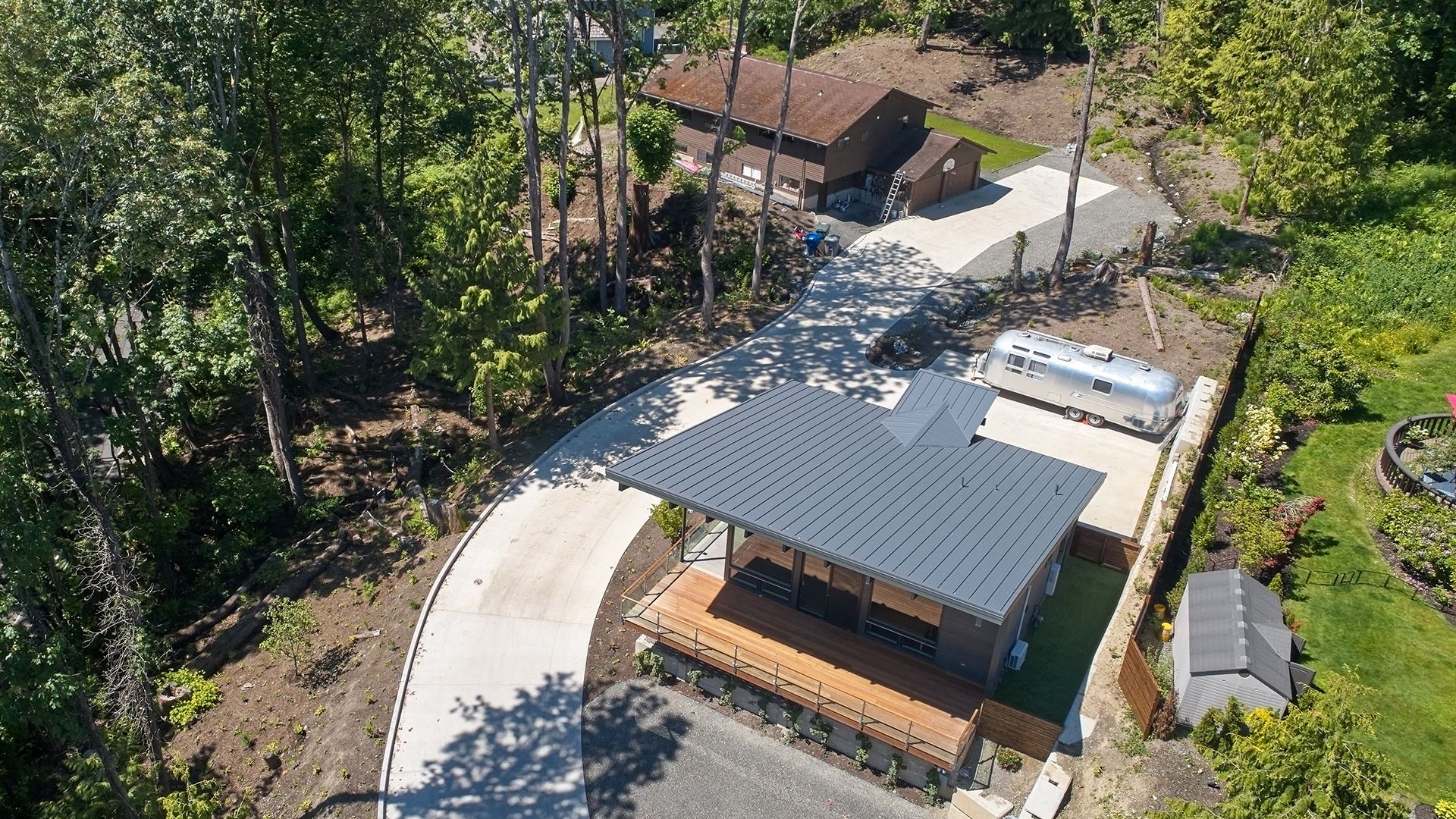 Cheshire Dale Lang Photography - Roof - HD Wallpaper 