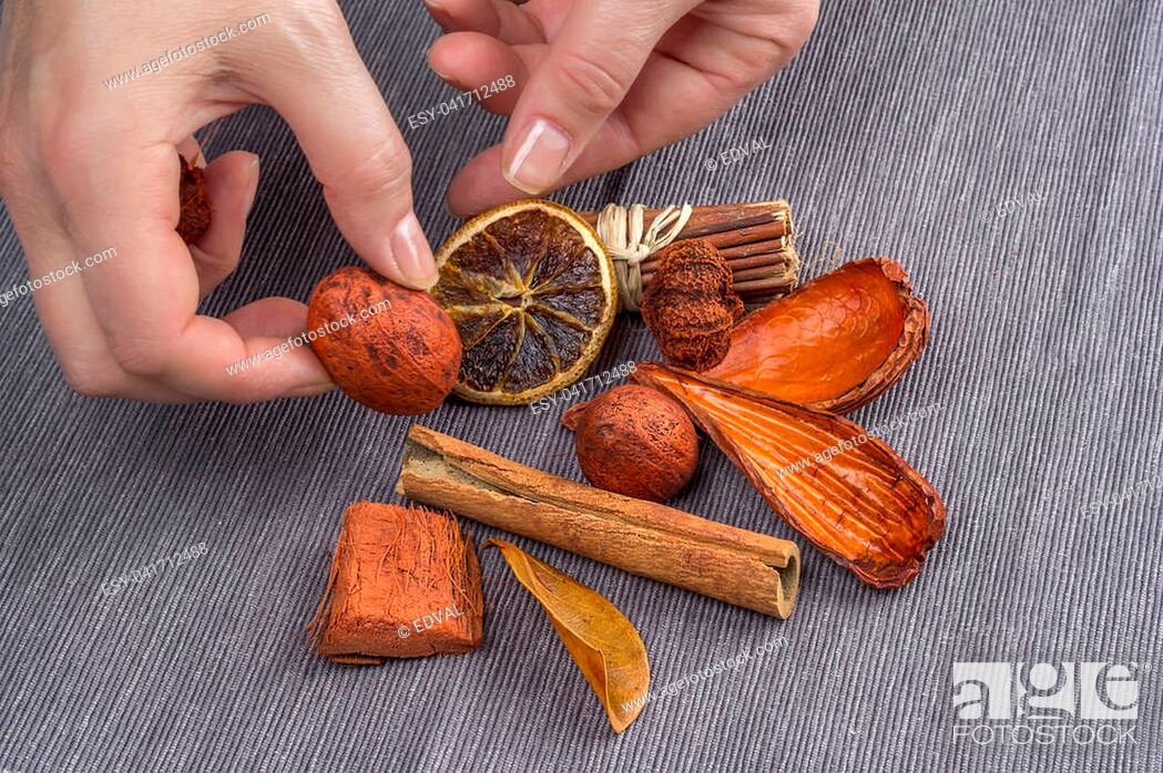 Hands Making A Decoration - Stock Photography - HD Wallpaper 