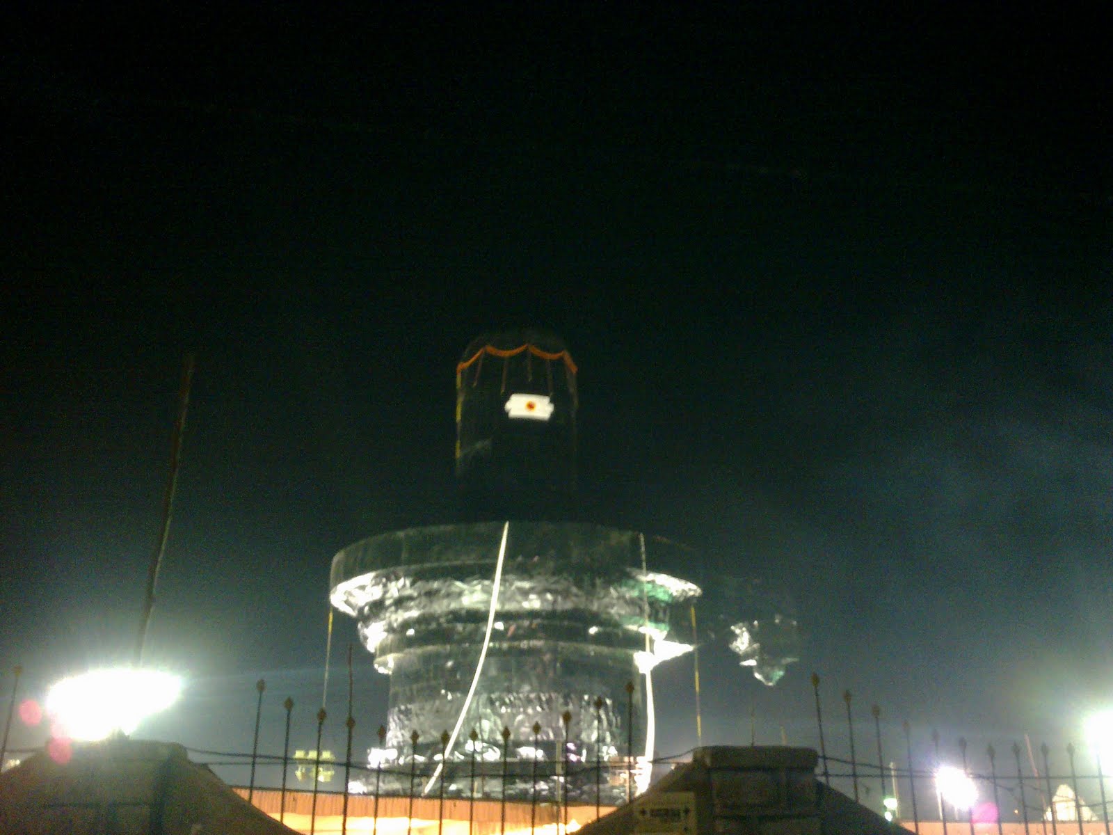 Ideas About Angry Wallpapers On Pinterest One Piece, - Night - HD Wallpaper 