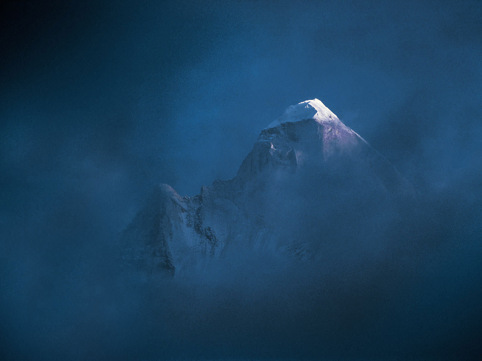 Mountain - HD Wallpaper 