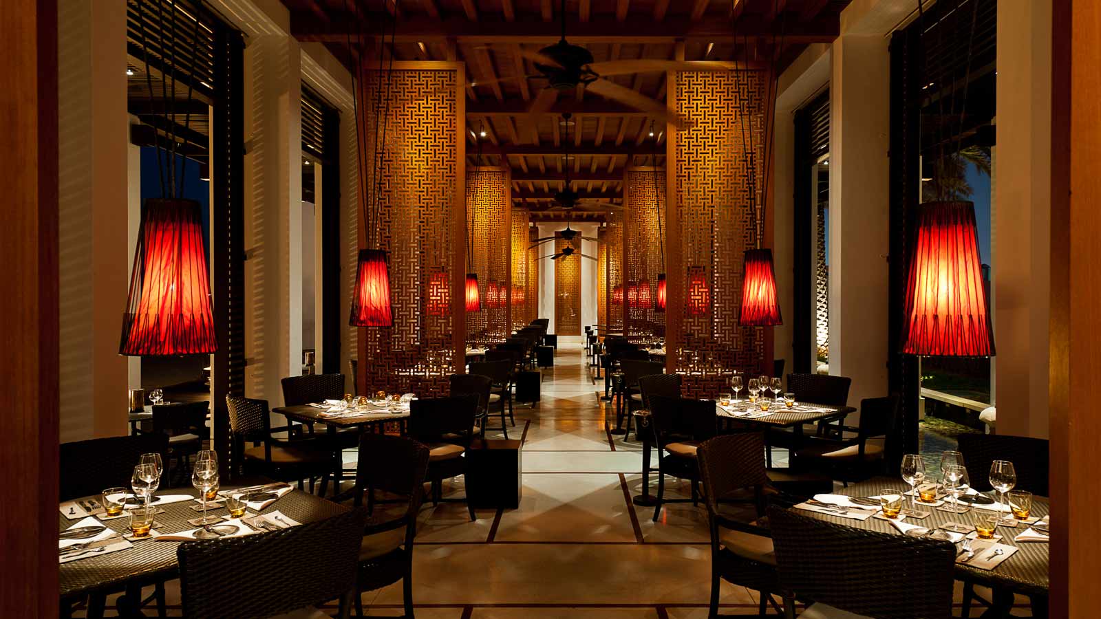 Superfancyrestaurant - HD Wallpaper 