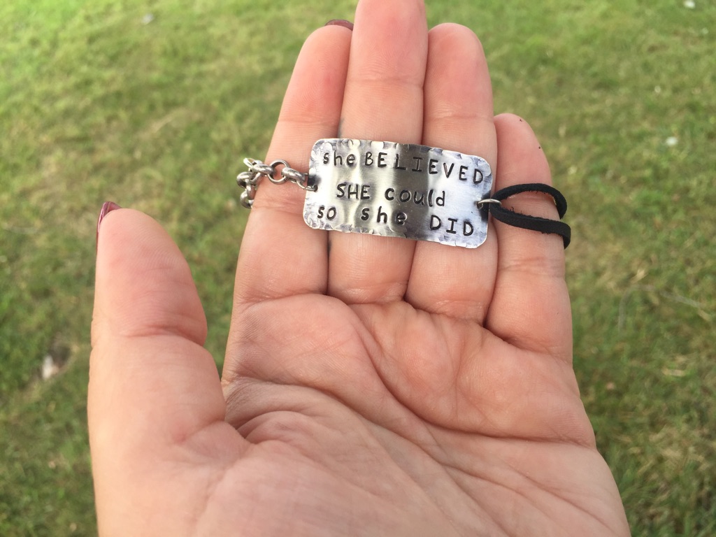 Grass - HD Wallpaper 