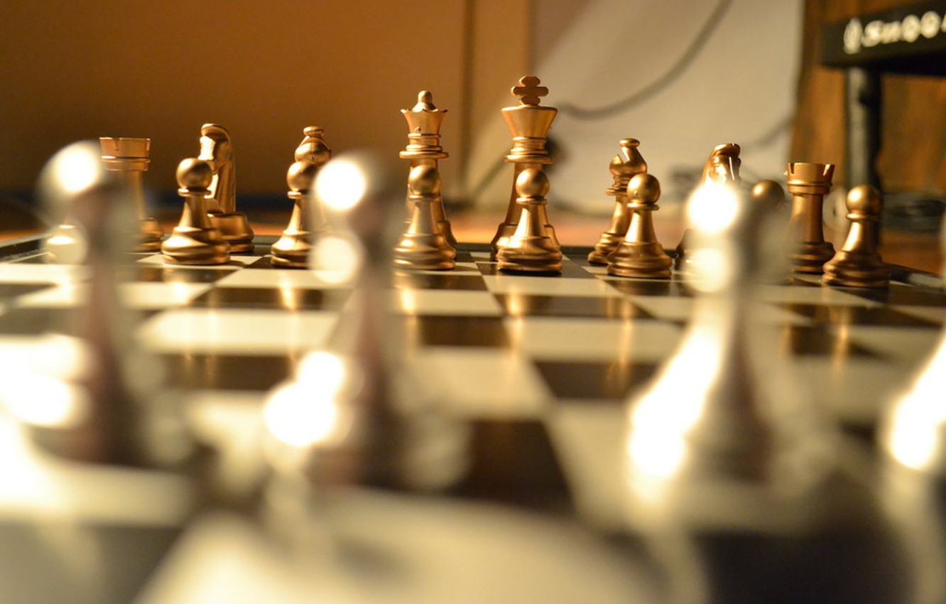 Photo Wallpaper Chess, Chess, Alekhine, Board Game - Gold Chess Aesthetic - HD Wallpaper 