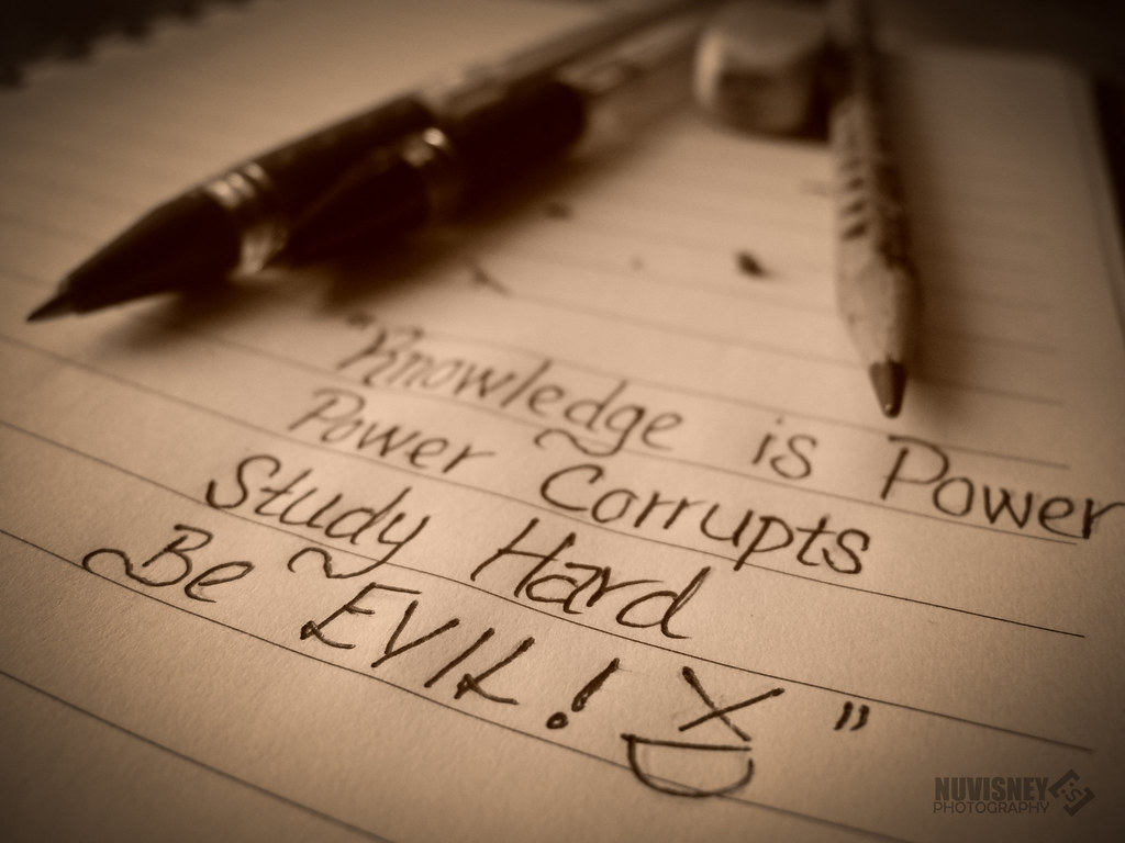 Knowledge Is Power And Power Corrupts - HD Wallpaper 