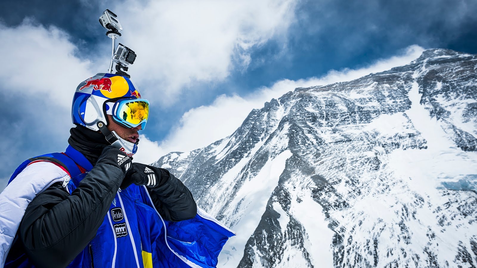Base Jumping Mount Everest - HD Wallpaper 