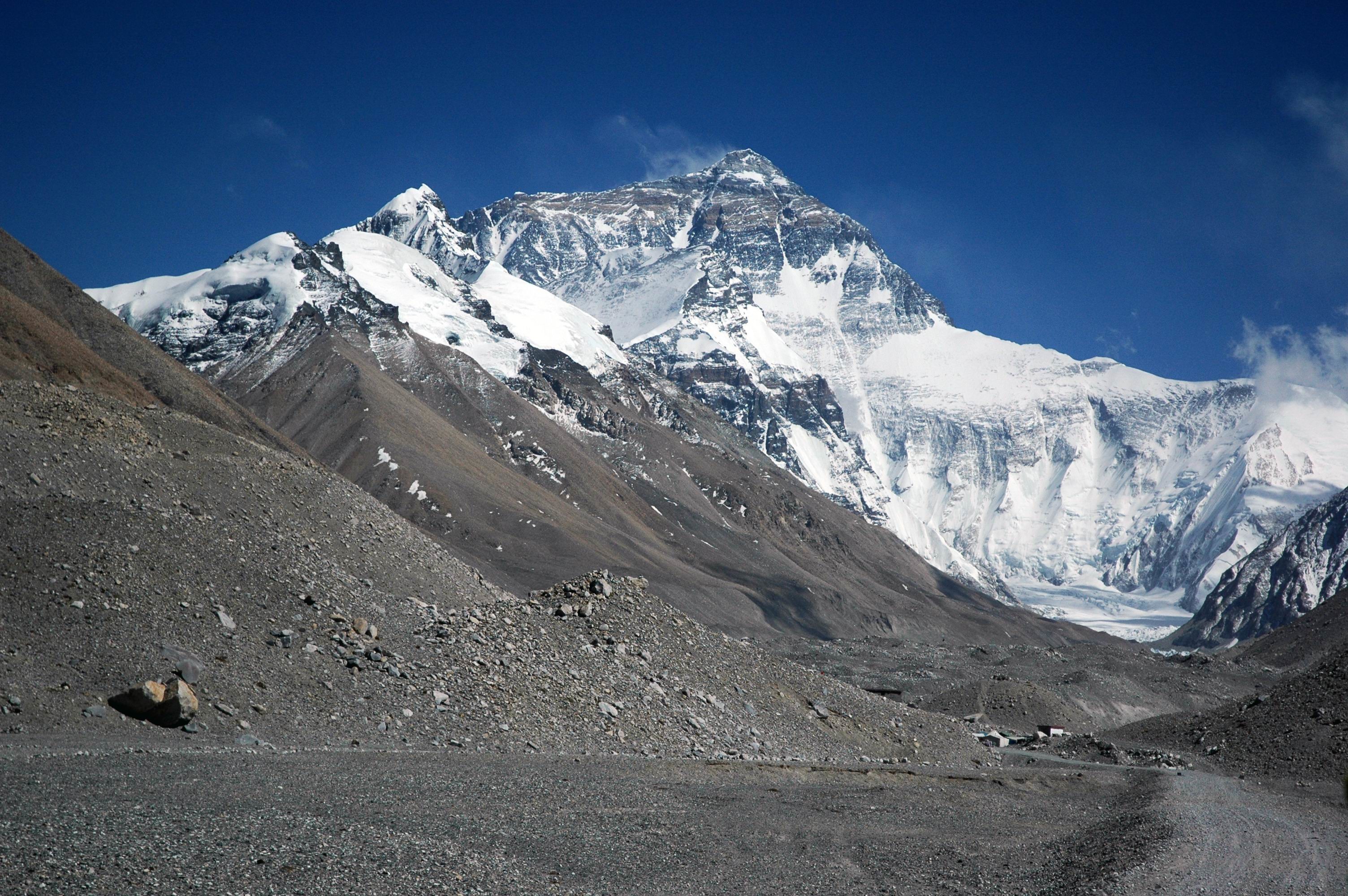 3008x2000, Hd Wallpaper Of Free Download Mount Everest - Everest Rongbuk - HD Wallpaper 