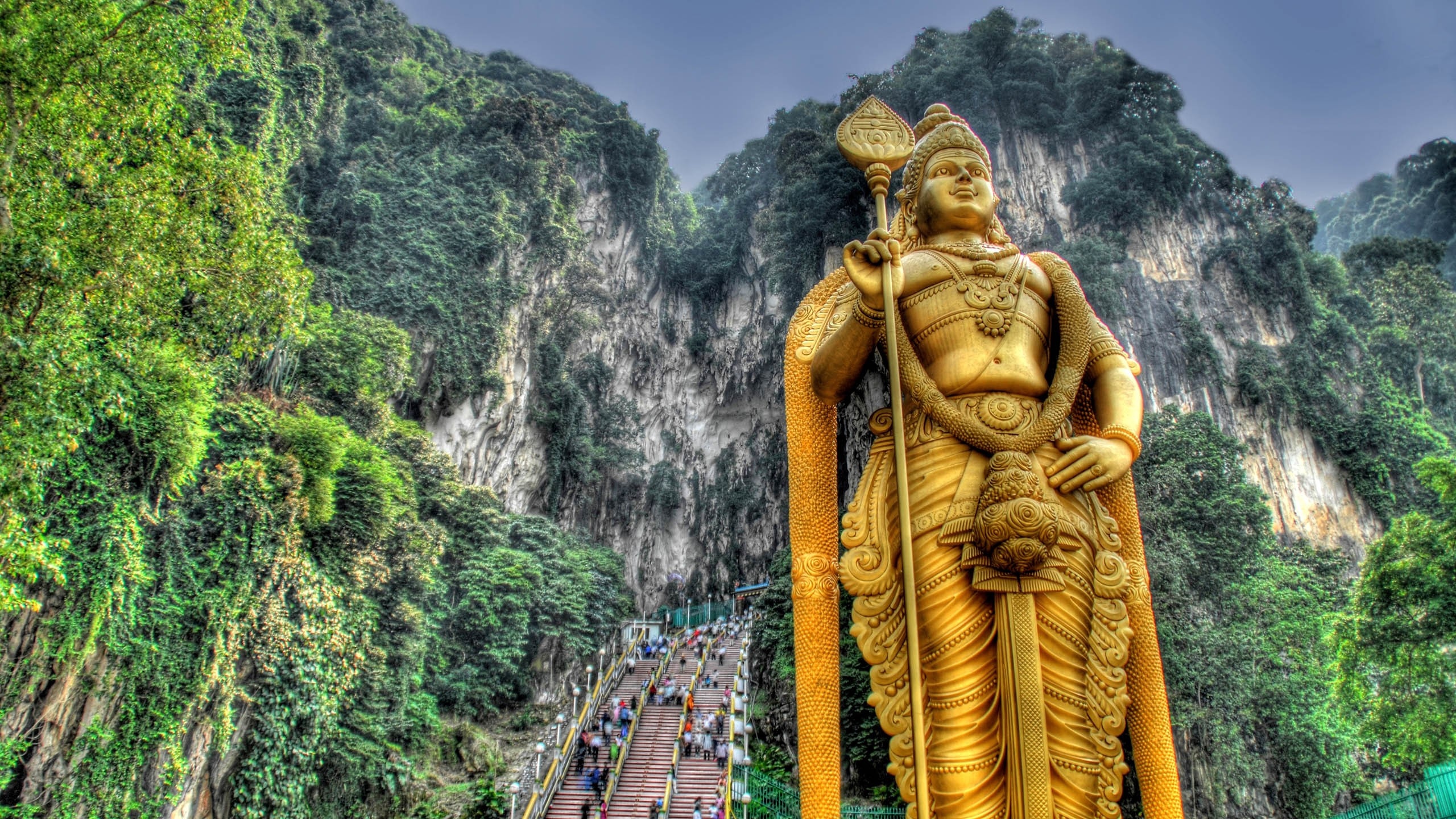 Wallpaper Murugan, Malaysia, Statue, Stairs, Hills, - Batu Caves - HD Wallpaper 