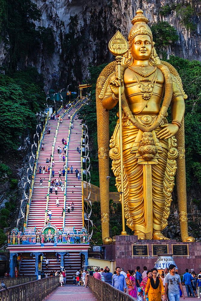 High Quality Lord Murugan Wallpapers - Batu Caves - HD Wallpaper 