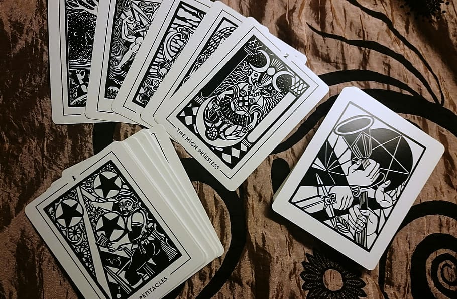 Metaphysical, Tarot, Occult, Cards, Art, High Angle - HD Wallpaper 