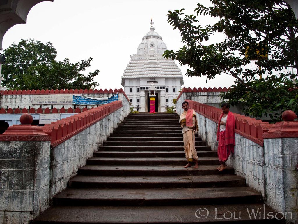 Koraput Jagannath Mandir Temple - HD Wallpaper 