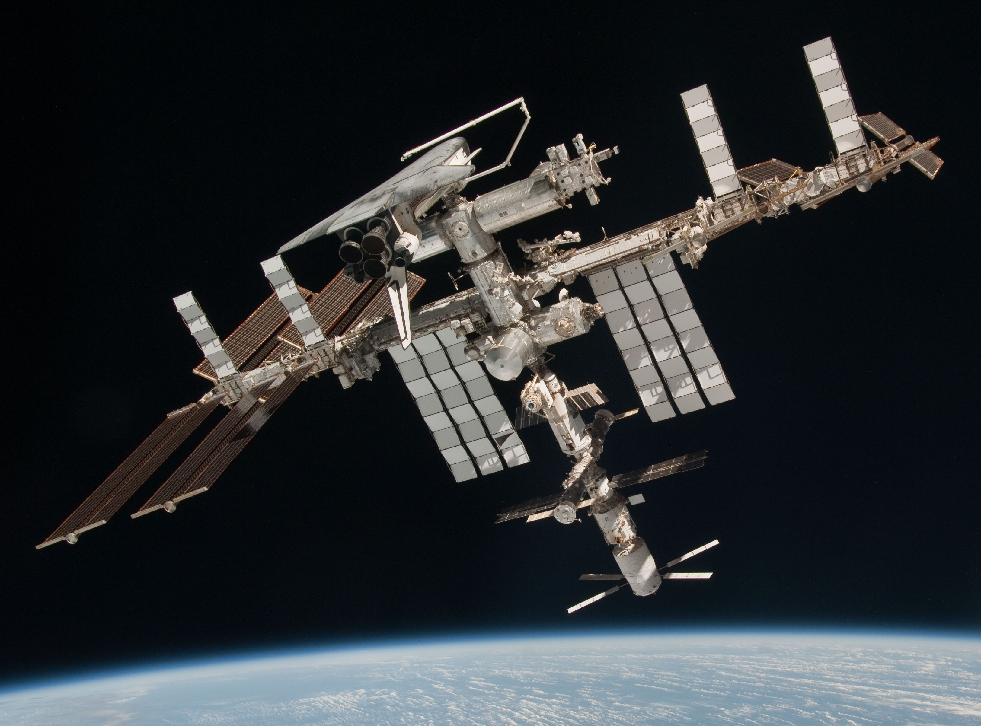 International Space Station - HD Wallpaper 