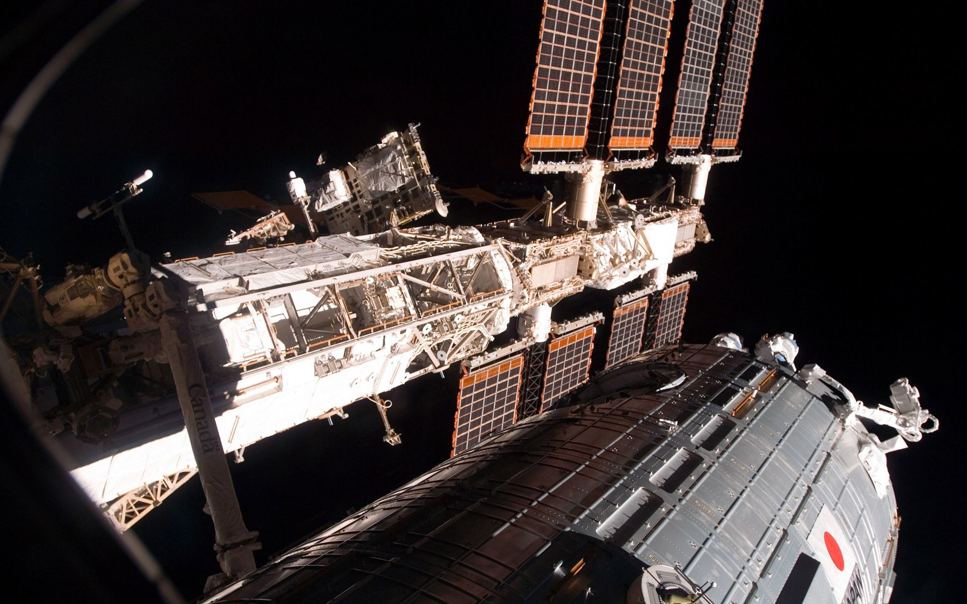 Solar Panels Space Station - HD Wallpaper 