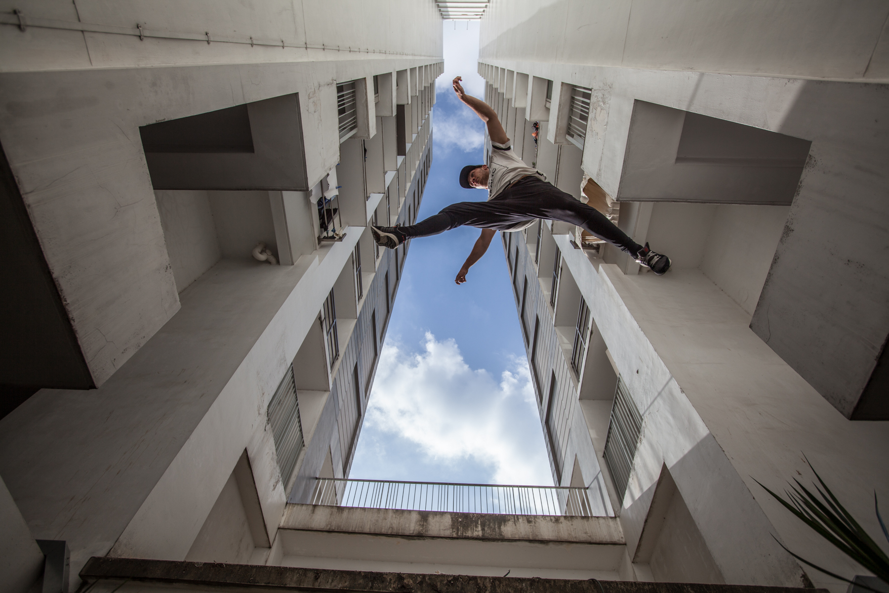 Parkour Singapore - HD Wallpaper 