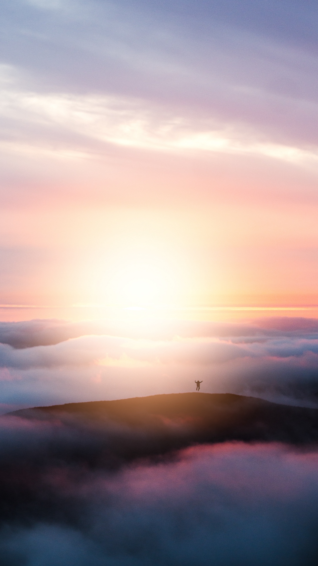 Clouds Silhouette Jump Wallpaper - Sunset - HD Wallpaper 