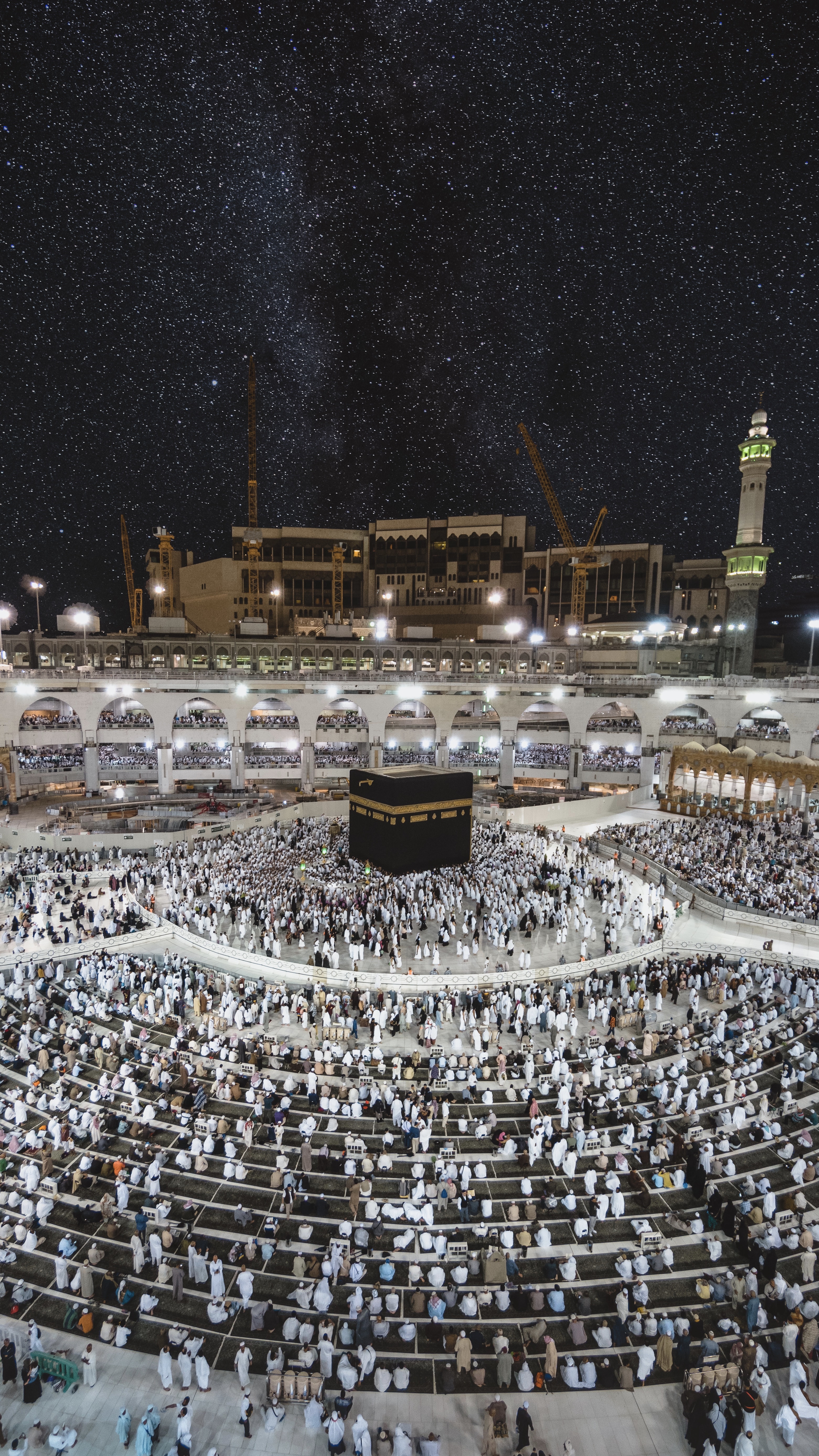 People Praying Facing Mecca - HD Wallpaper 