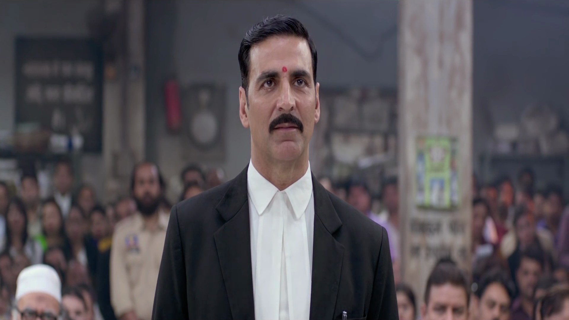 Akshay Kumar Jolly Llb 2 Film Wallpaper - Akshay Kumar In All Characters - HD Wallpaper 