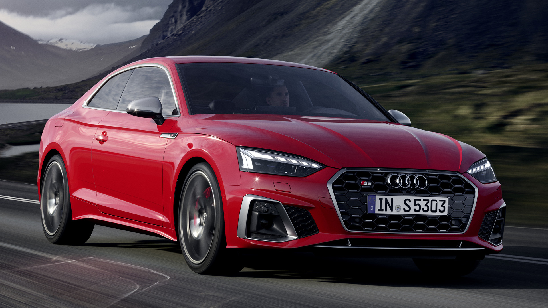 Red Audi S5 2020 - HD Wallpaper 