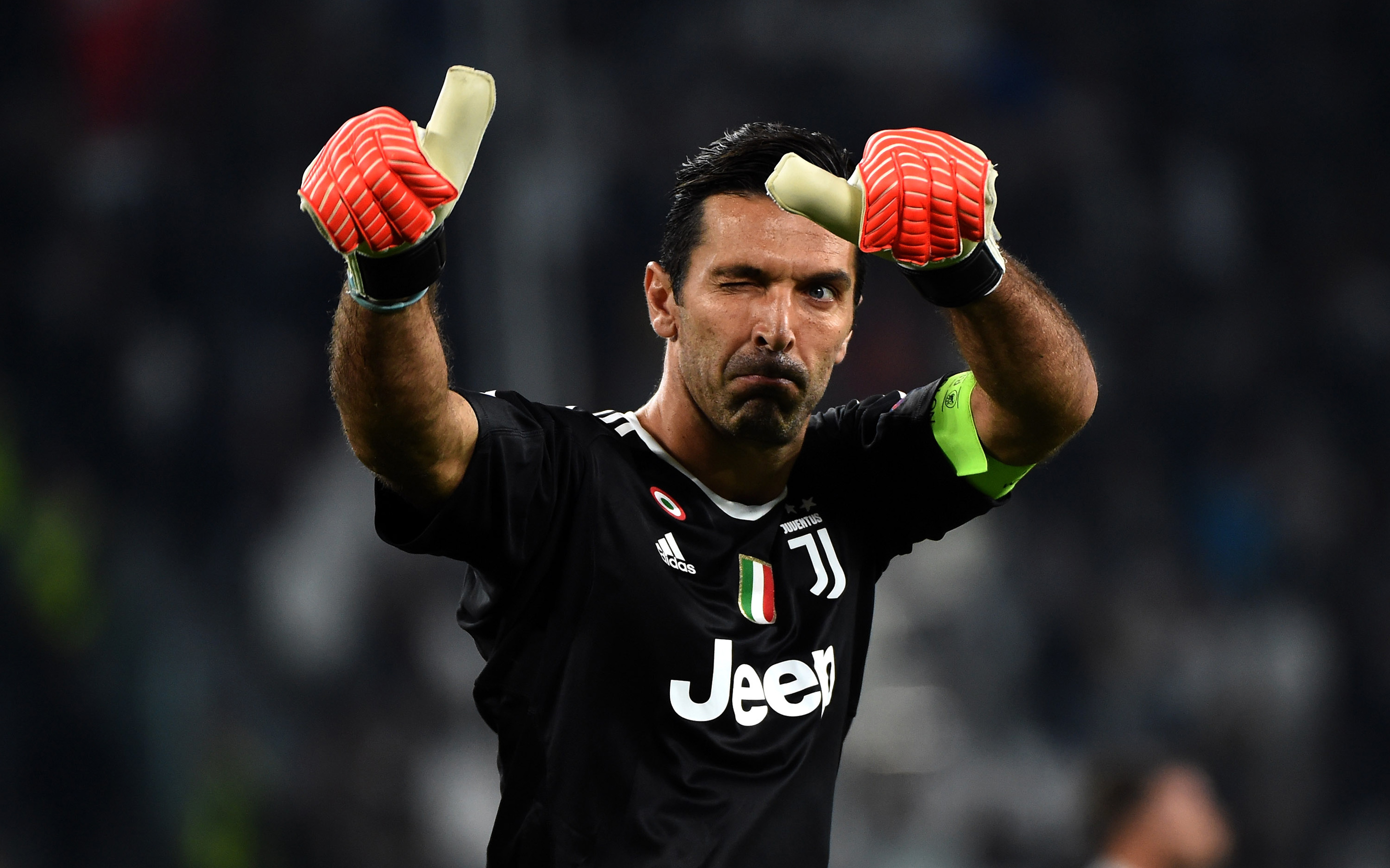 Gianluigi Buffon, Juve, Goalkeeper, Footballers, Juventus, - Gianluigi Buffon Career At Juventus - HD Wallpaper 