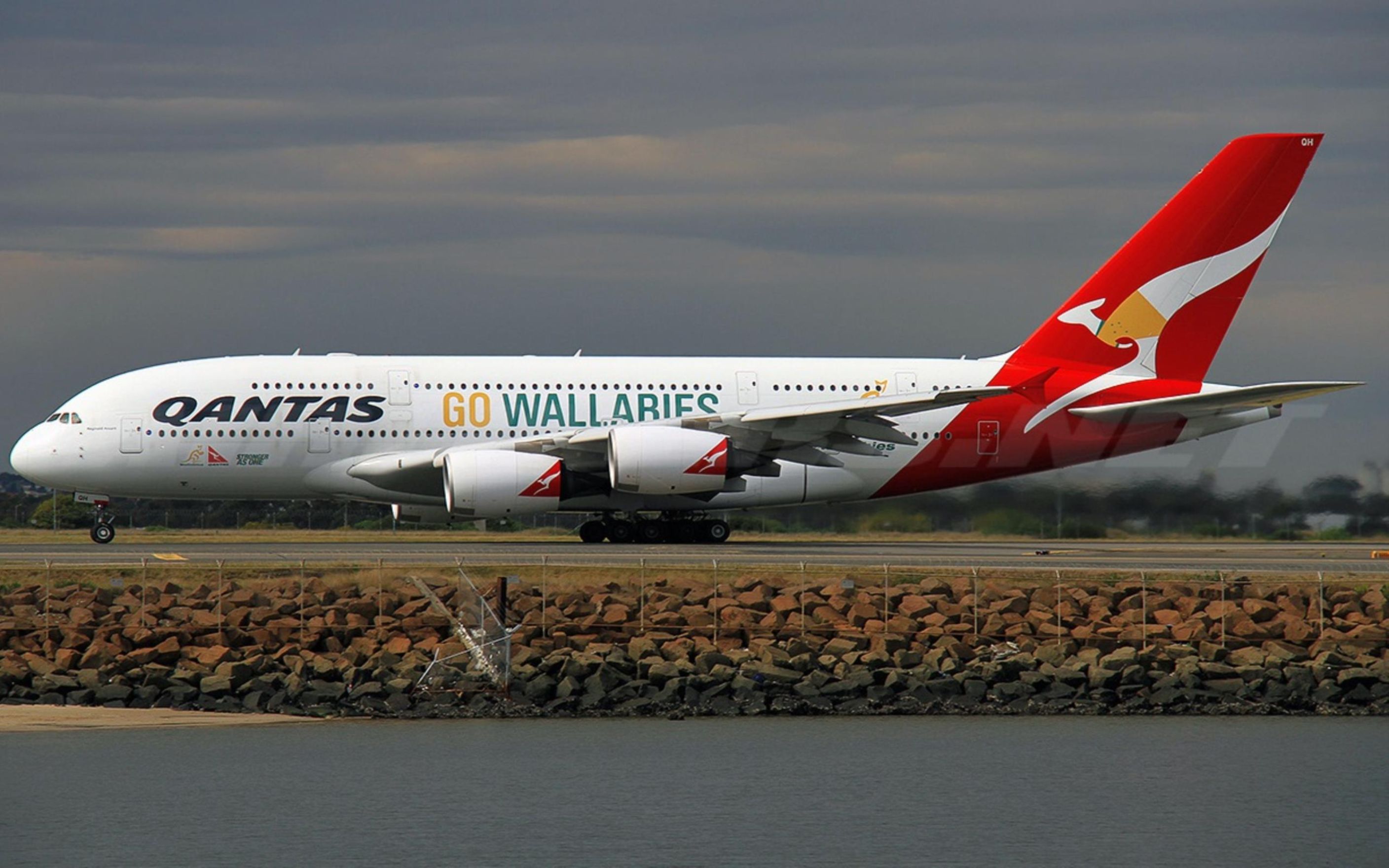 Download Free Hd Airbus A380 842 Aircraft Wallpaper, - Airplane Wallpaper Hd Airbus - 2816x1760 Wallpaper Download Free Hd Airbus A380 842 Aircraft Wallpaper, - Airplane Wallpaper Hd Airbus - 2816x1760 Wallpaper