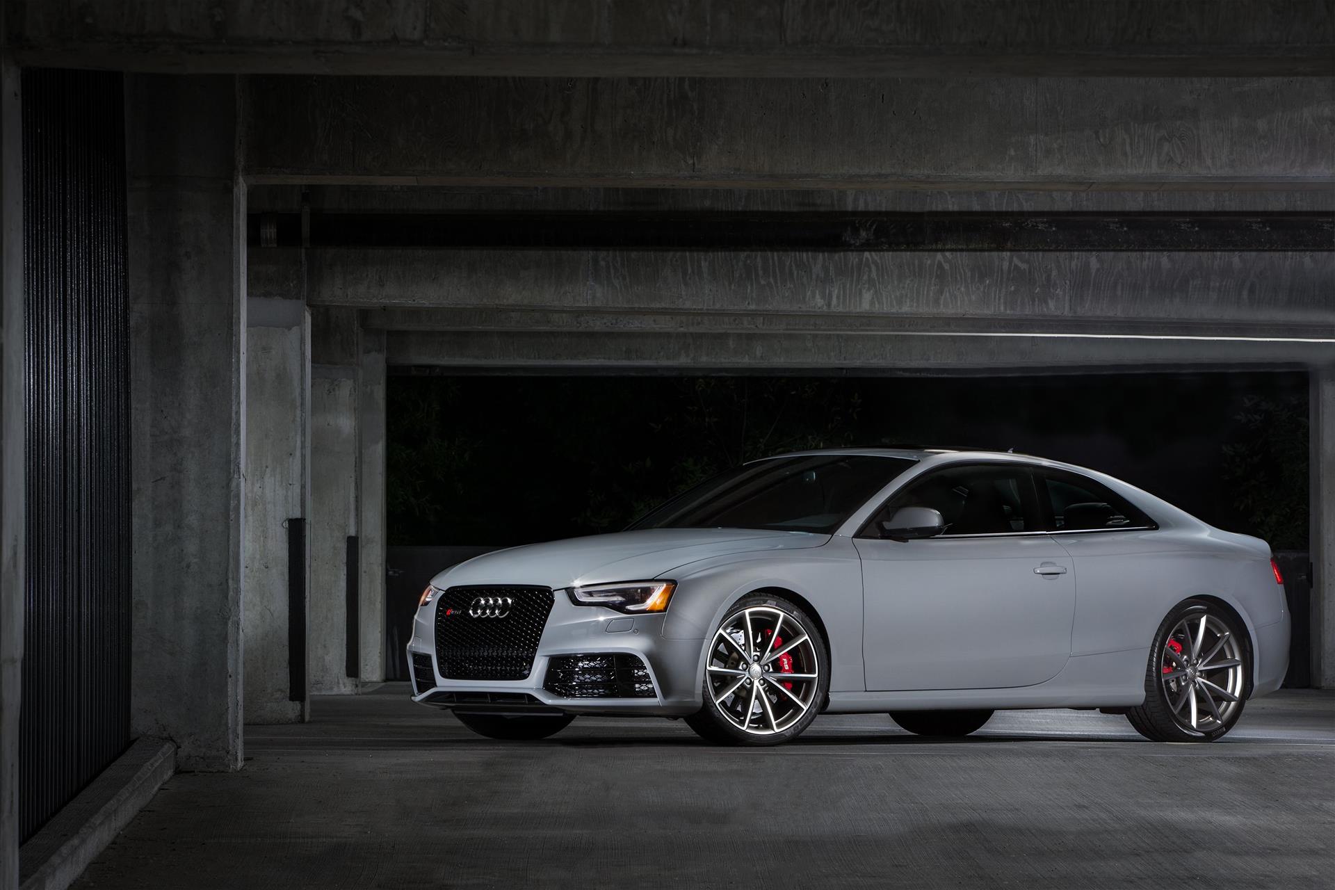 2015 Audi Rs5 Sport Edition Pictures And Wallpaper - 2015 Audi Rs 5 - HD Wallpaper 