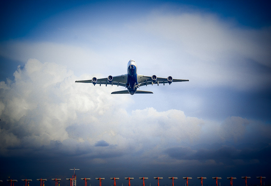 Airbus A380 - HD Wallpaper 