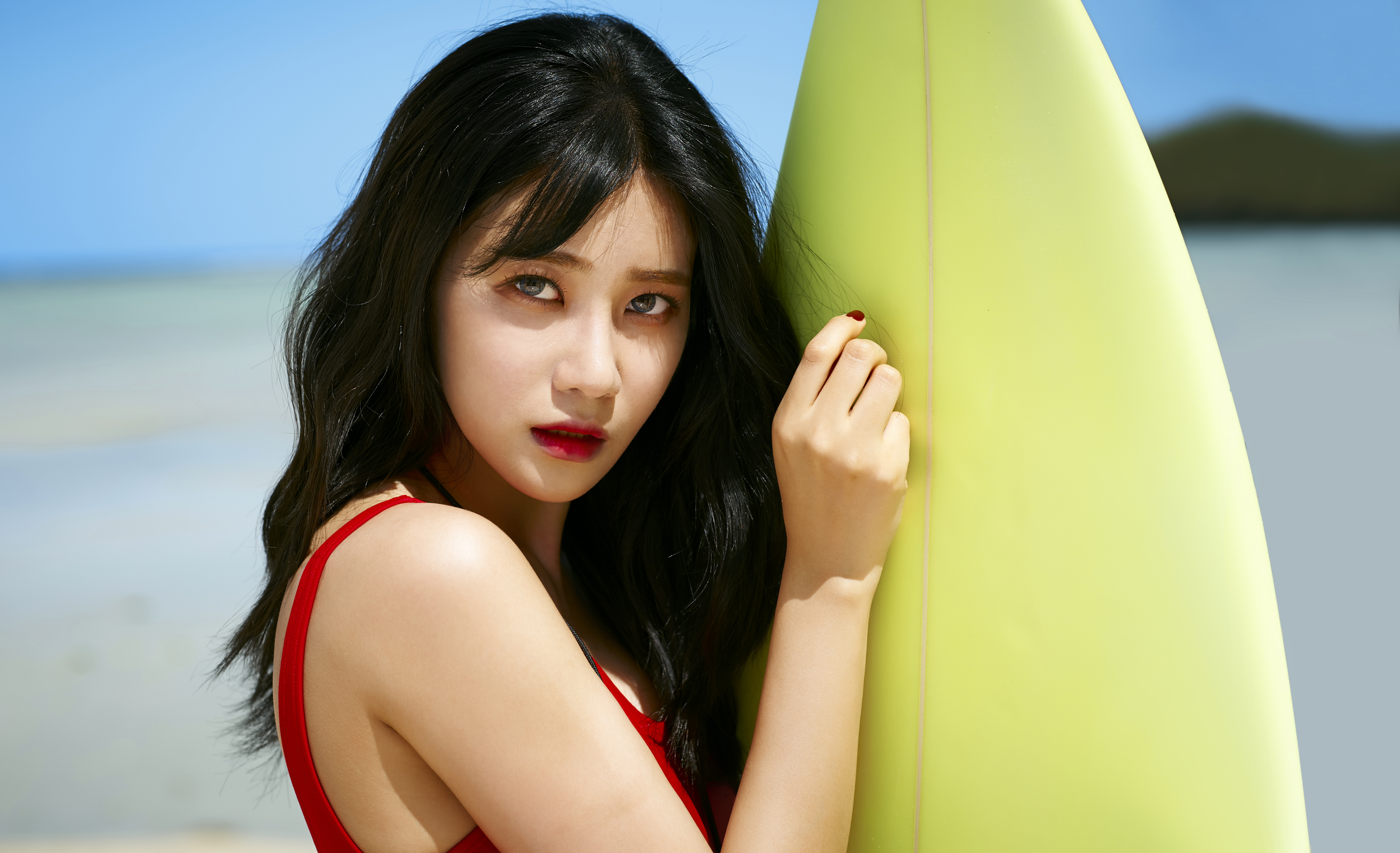 Aoa Good Luck Yuna - HD Wallpaper 